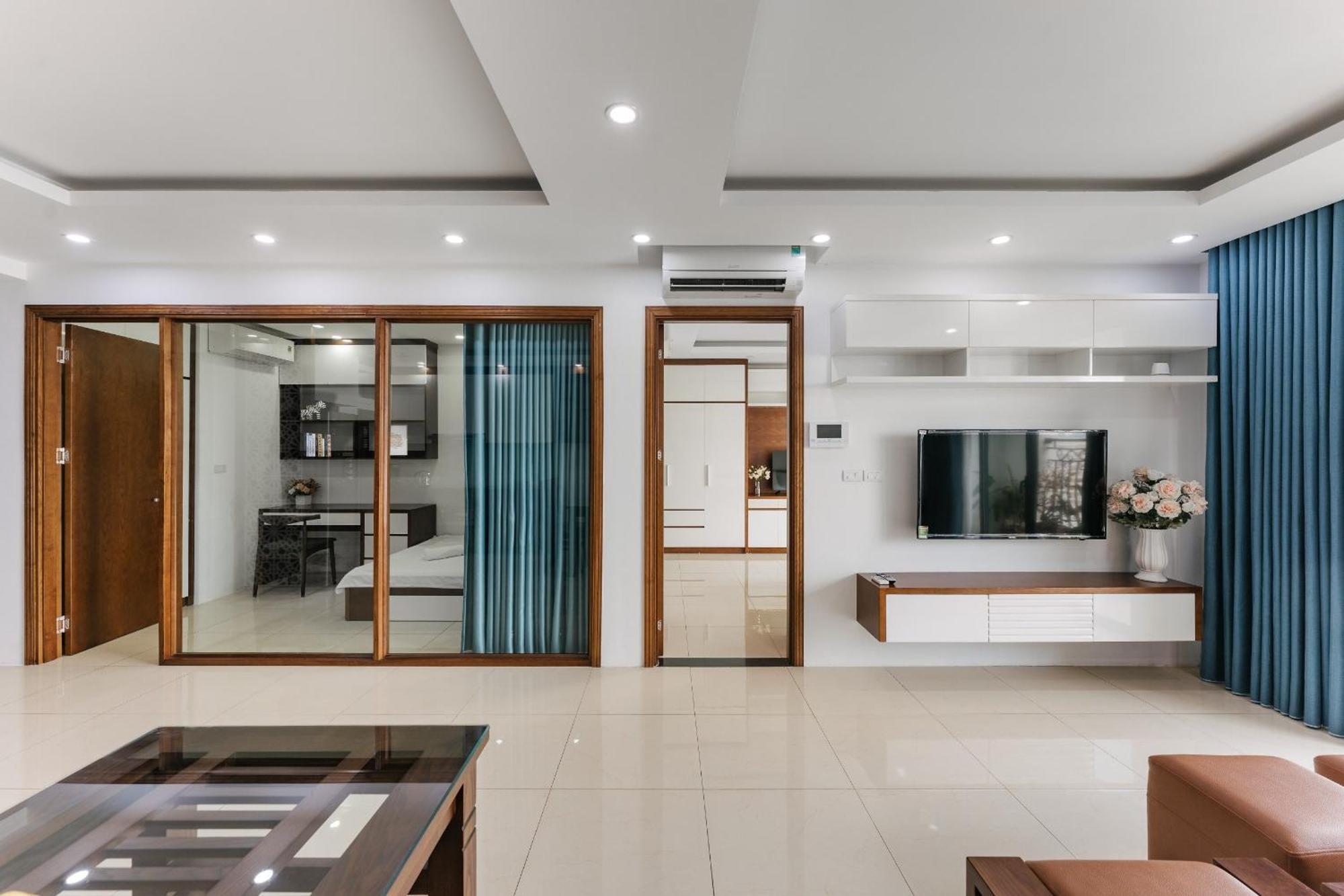 Westlake - D'le Roi Soleil Apartment Hanoi