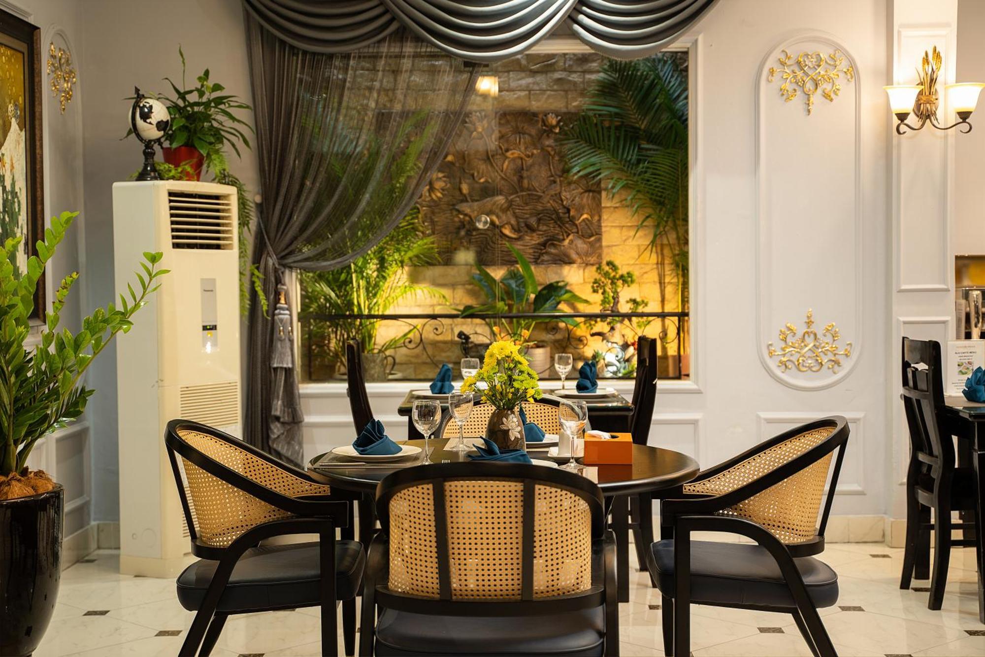 Garden & Hotel Hanoi