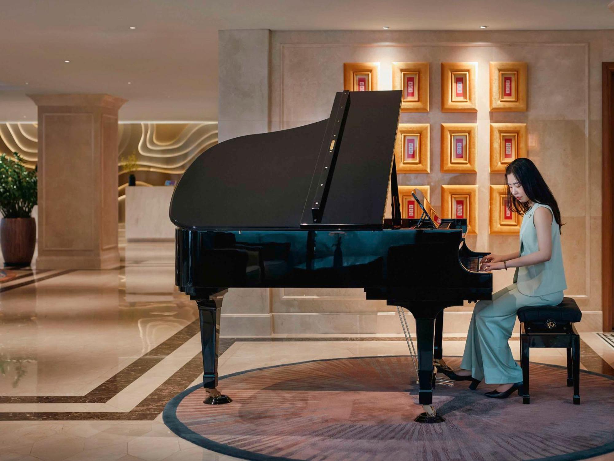 Grand Mercure Hotel 5*