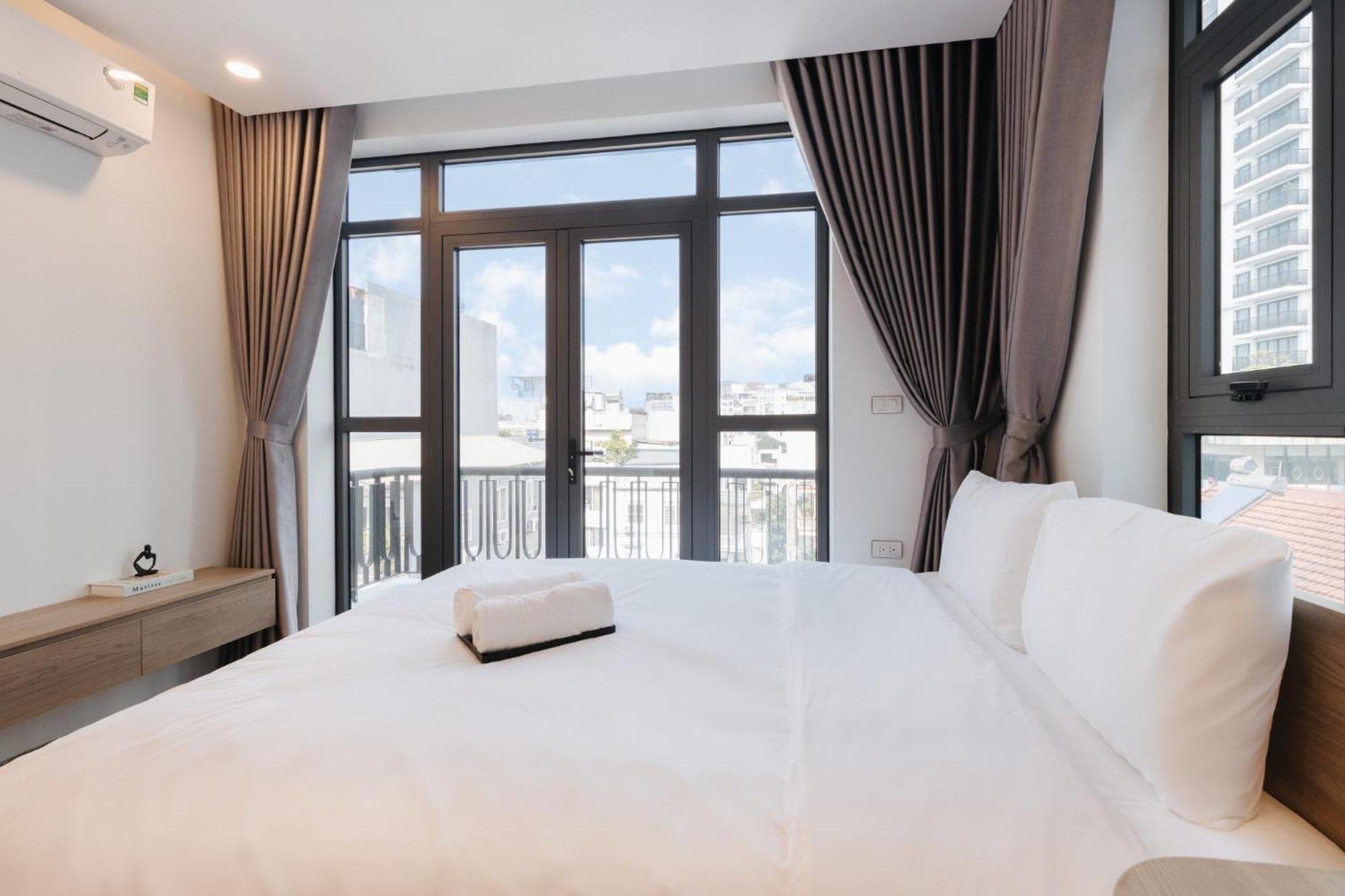 Westlake Emerald Hotel Hanoi