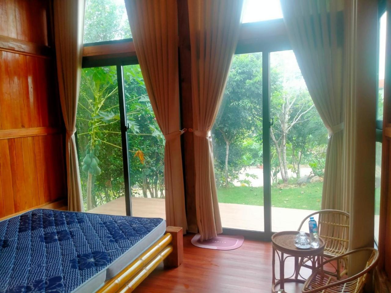 Byve Garden Chalet
