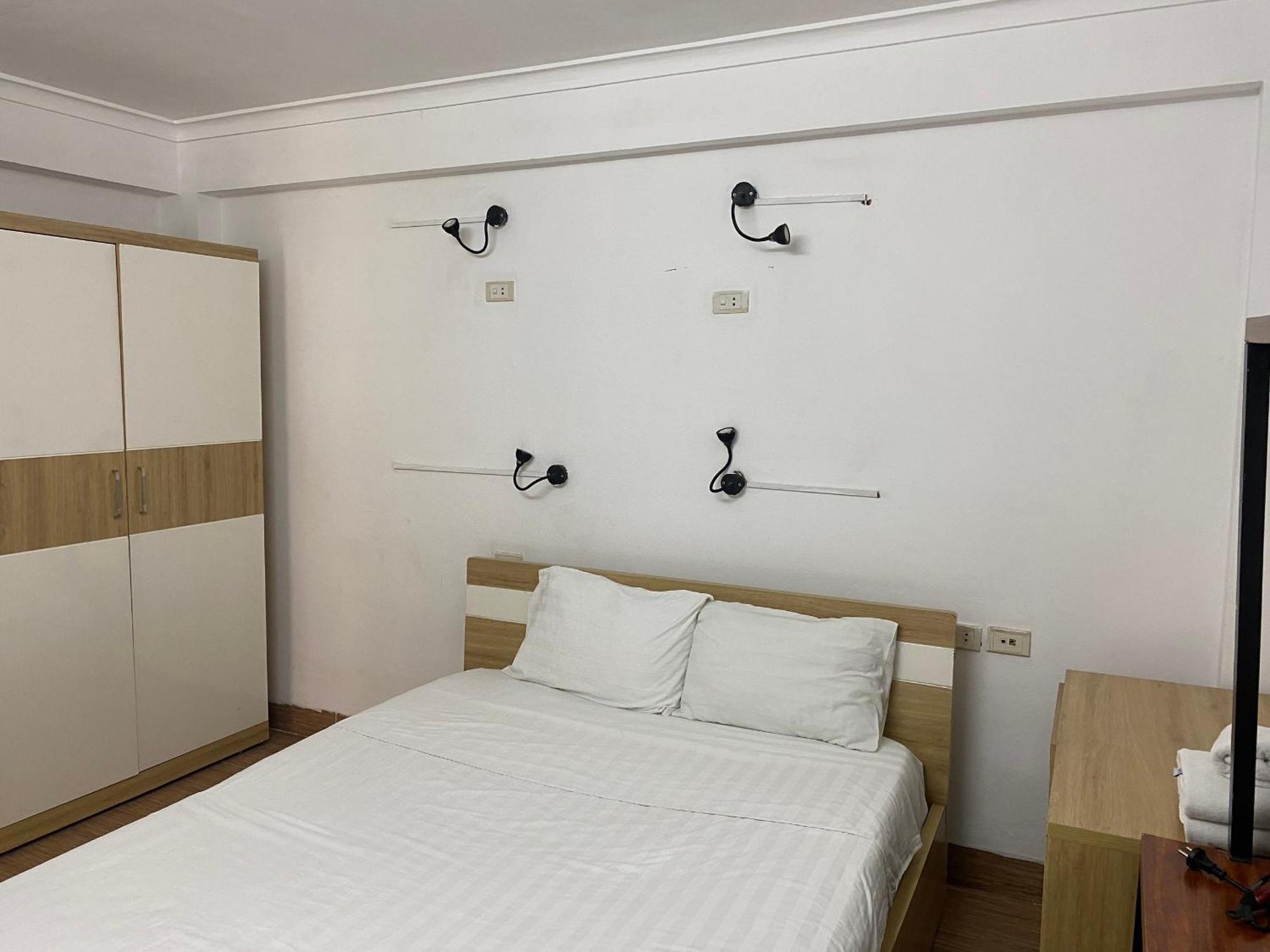 The Autumn Homestel 3*