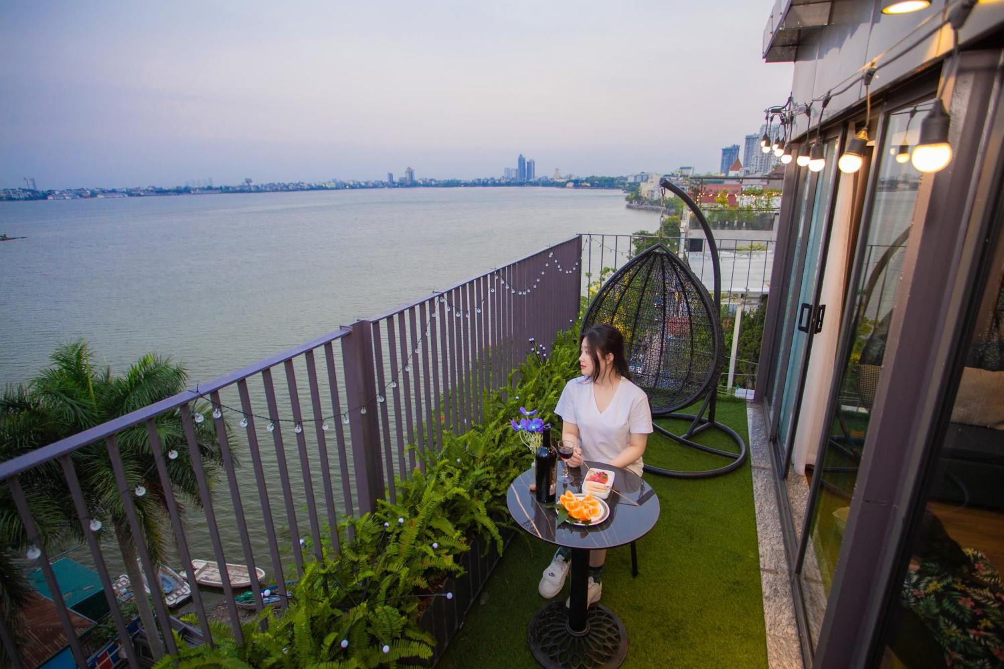 View Khách sạn 3*
