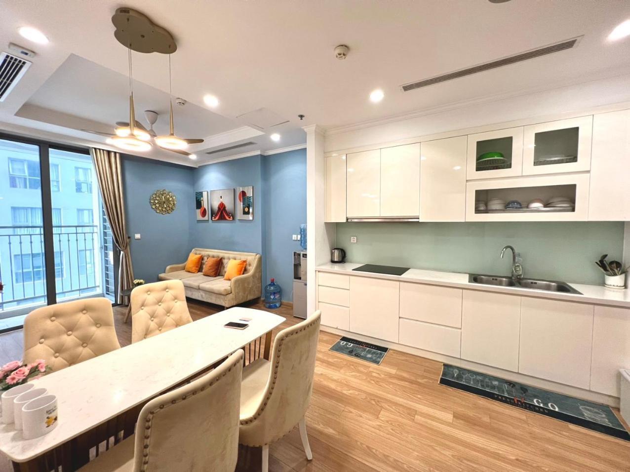 Bom Homes- Vinhomes Times City- 2br- Park Hill Apartment
