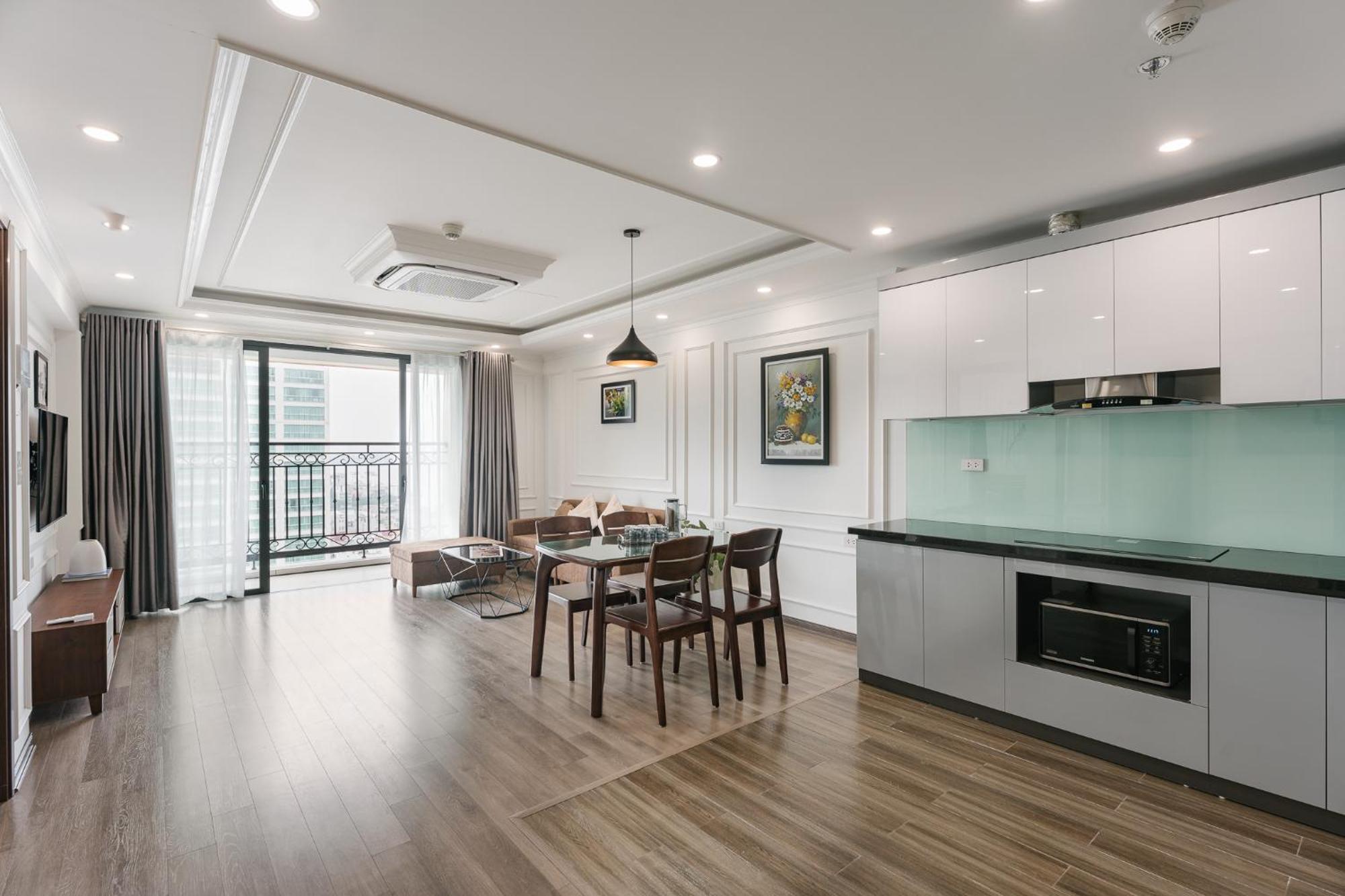 Pangsapuri D'leroi Soleil- Tay Ho- Near Westlake In Ha Noi *