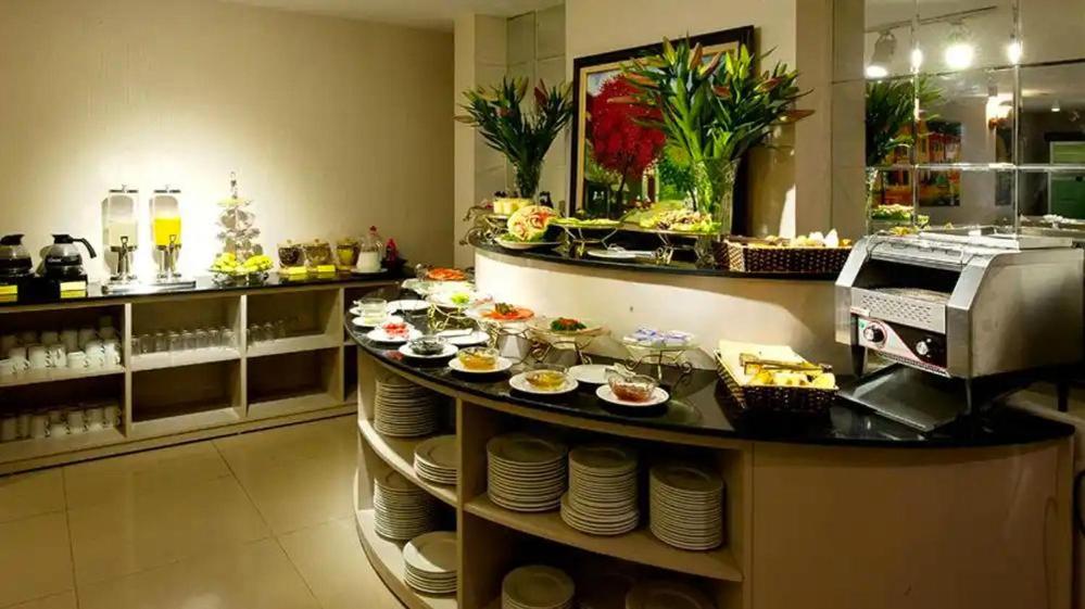 Memory Premier & Khách sạn Hà Nội