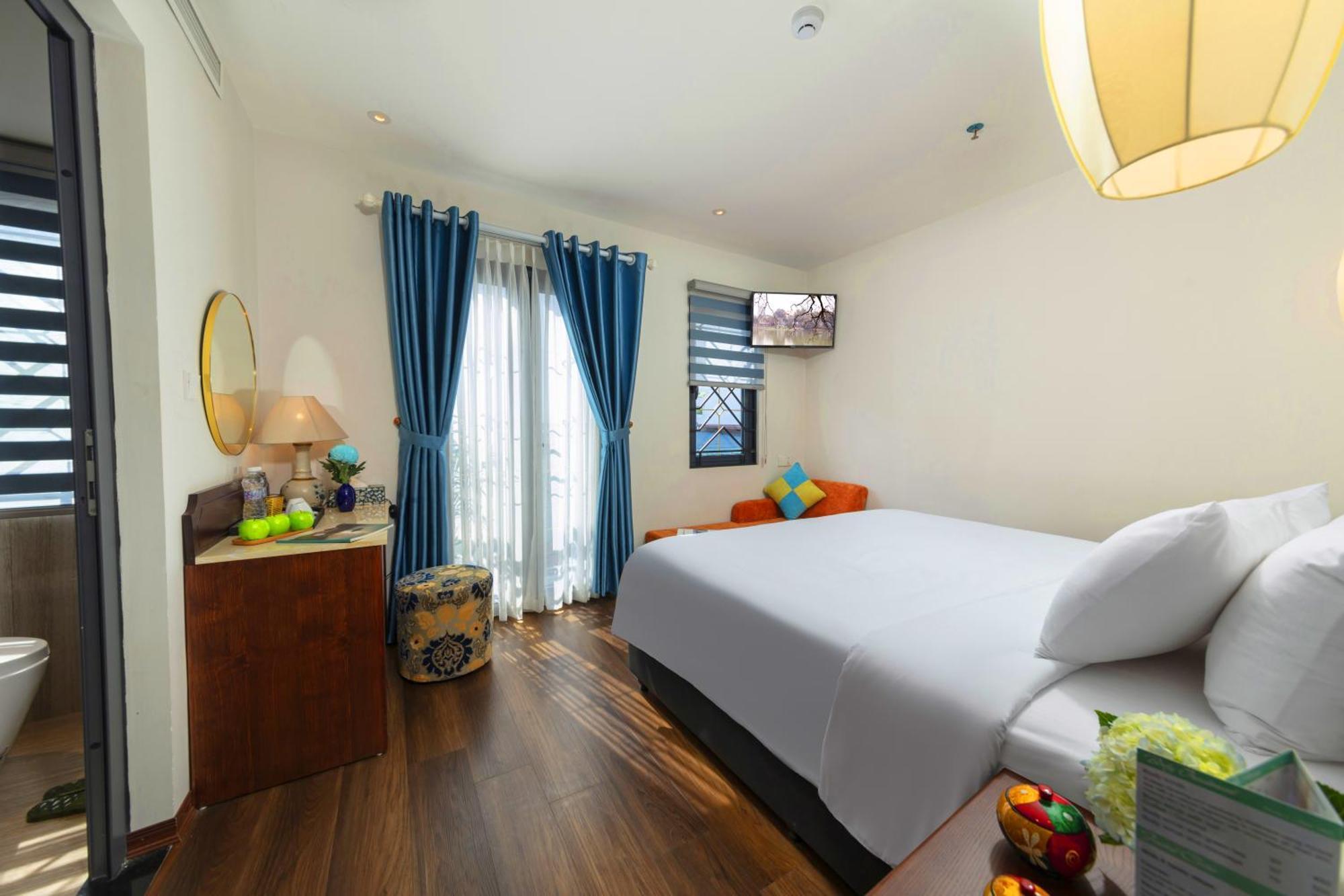 Calista & 4* Hanoi