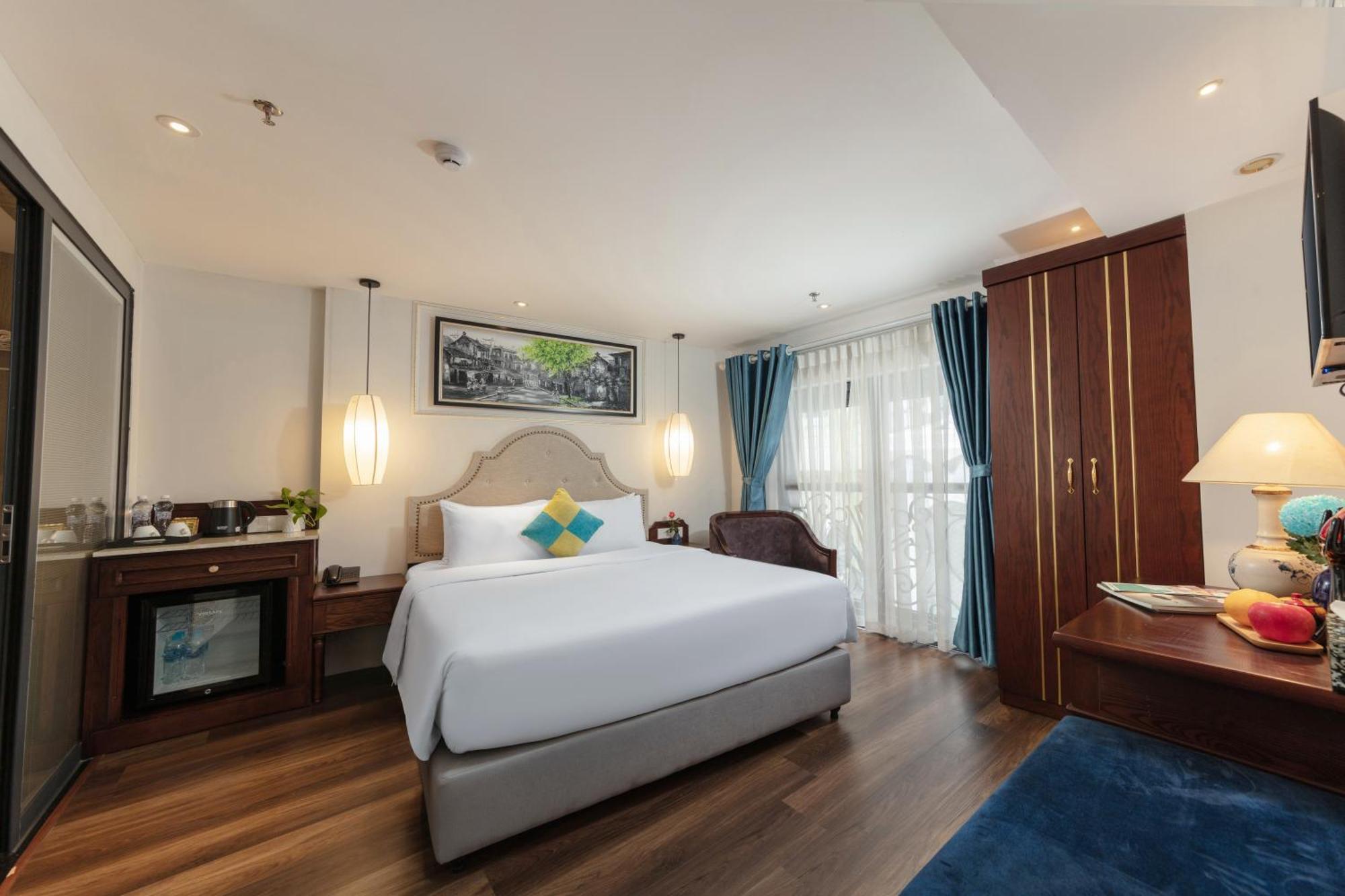 Hotel Calista & Hanoi
