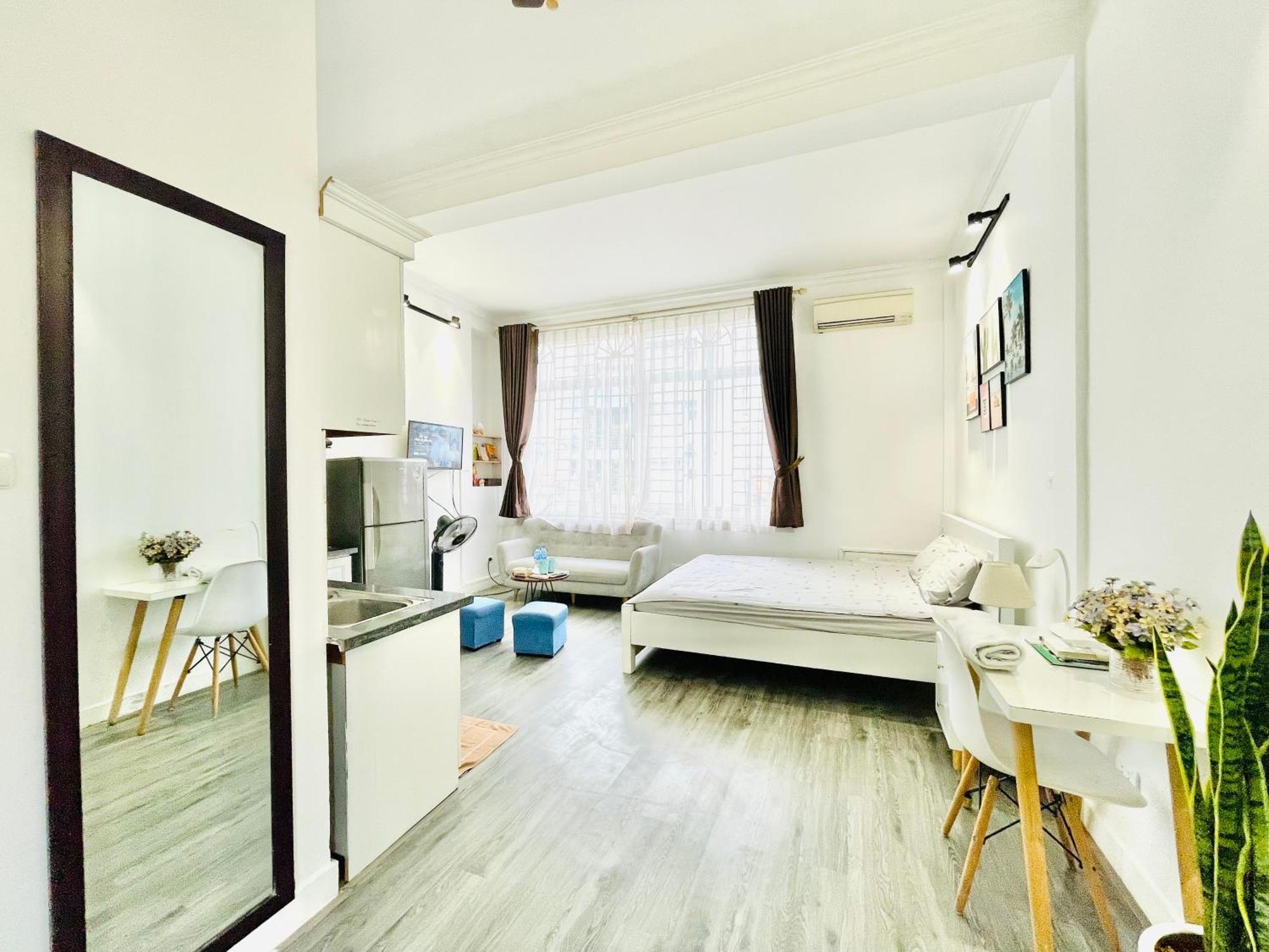 Vitamin Hoan Kiem Apartment *