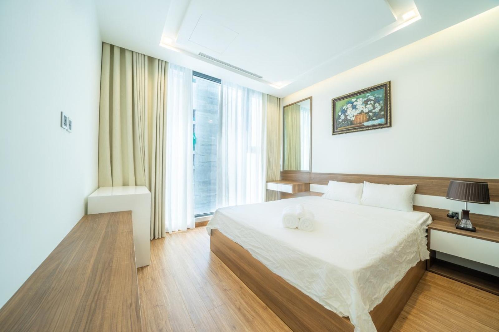 Qmp - Vinhomes Metropolis * Hanoi