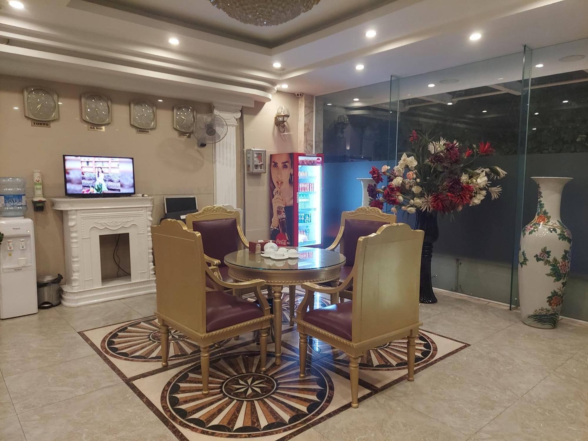 A25 - Dich Vong Hau Hotel