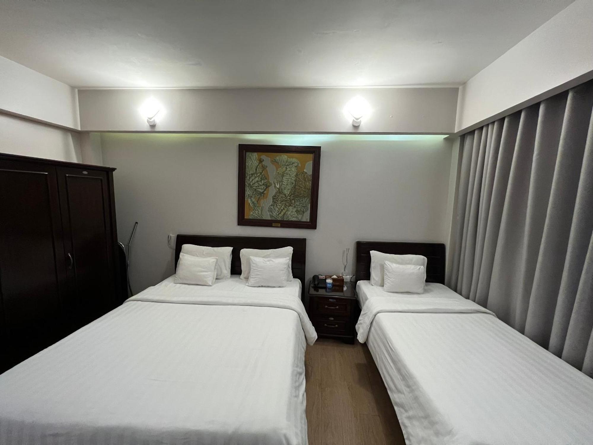 A25 - 88 Nguyen Khuyen Hotel