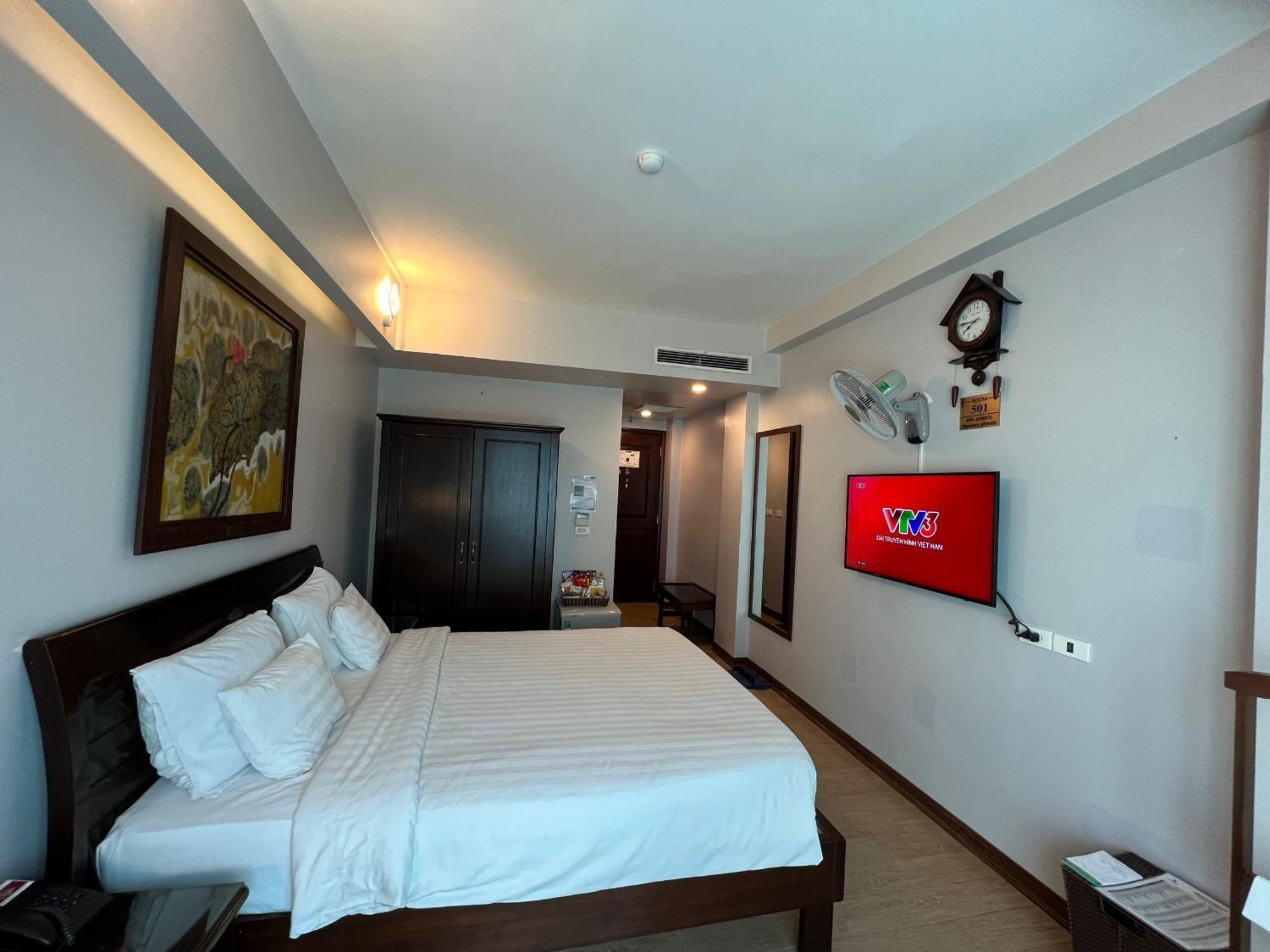 A25 - 88 Nguyen Khuyen Hotel 2*