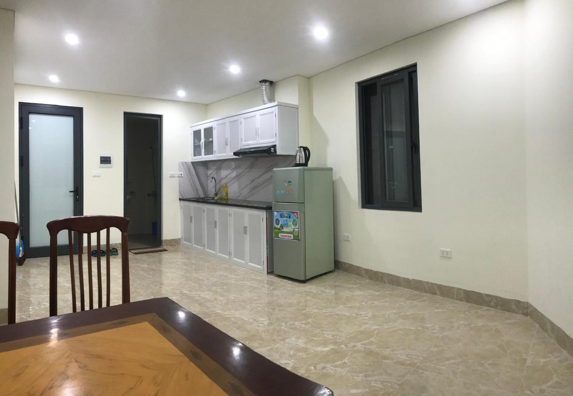 Lica's West Apartment