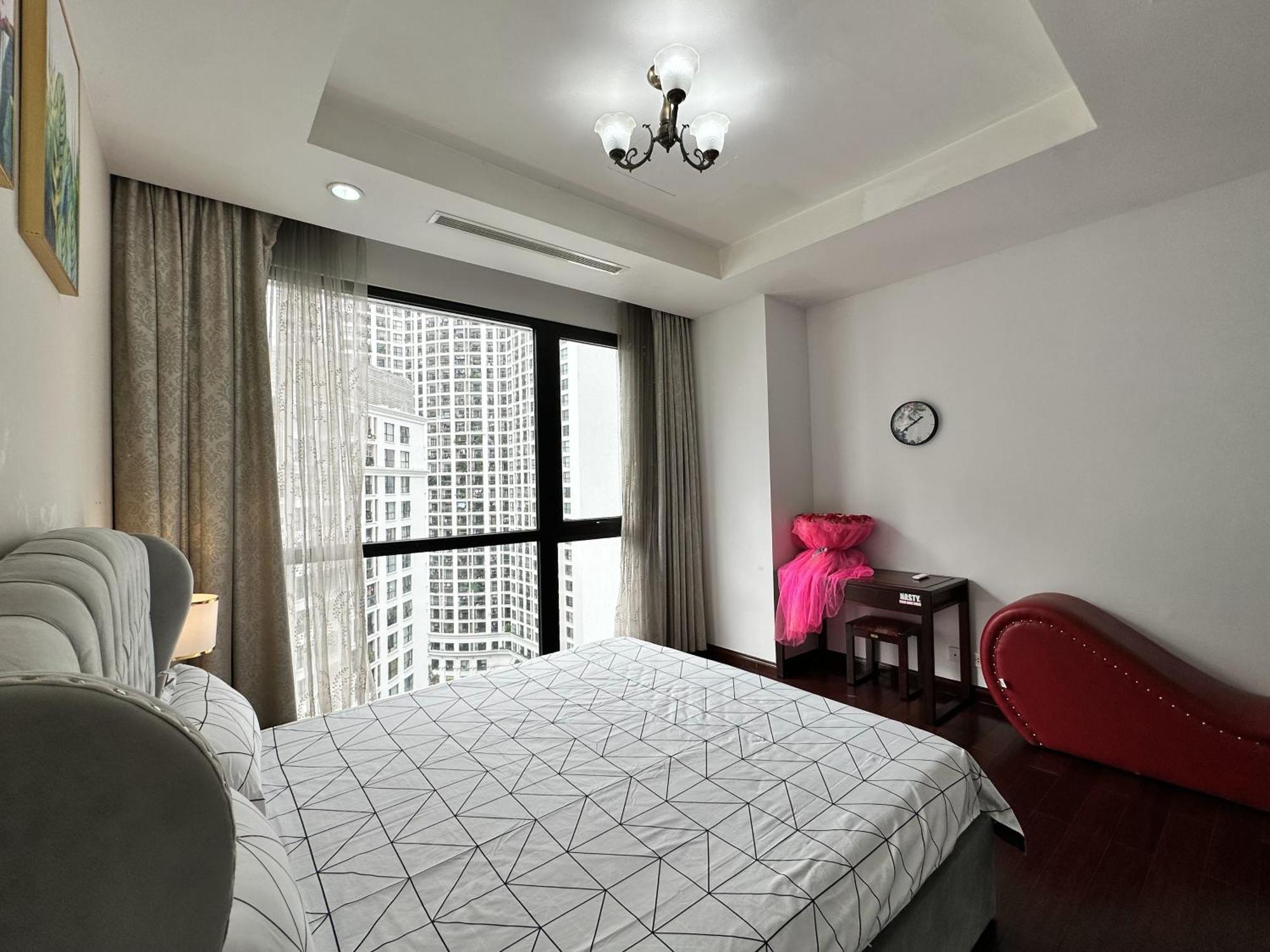 Paradise Royal Căn hộ *