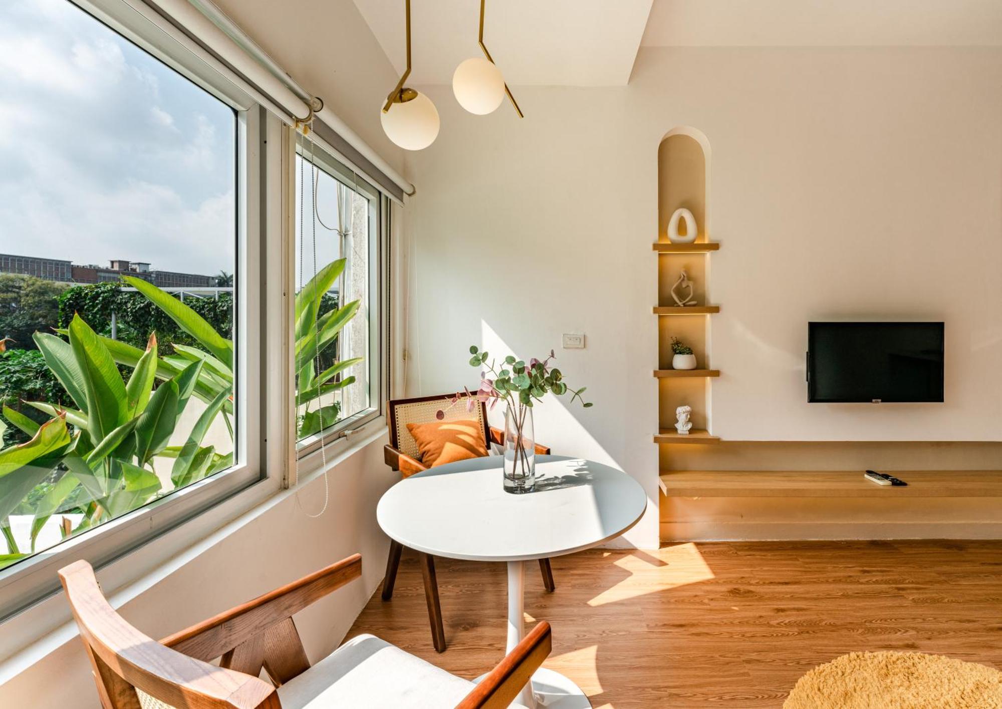 Annam Panorama Lakeview - Garden & Balcony - Westlake Apartment *