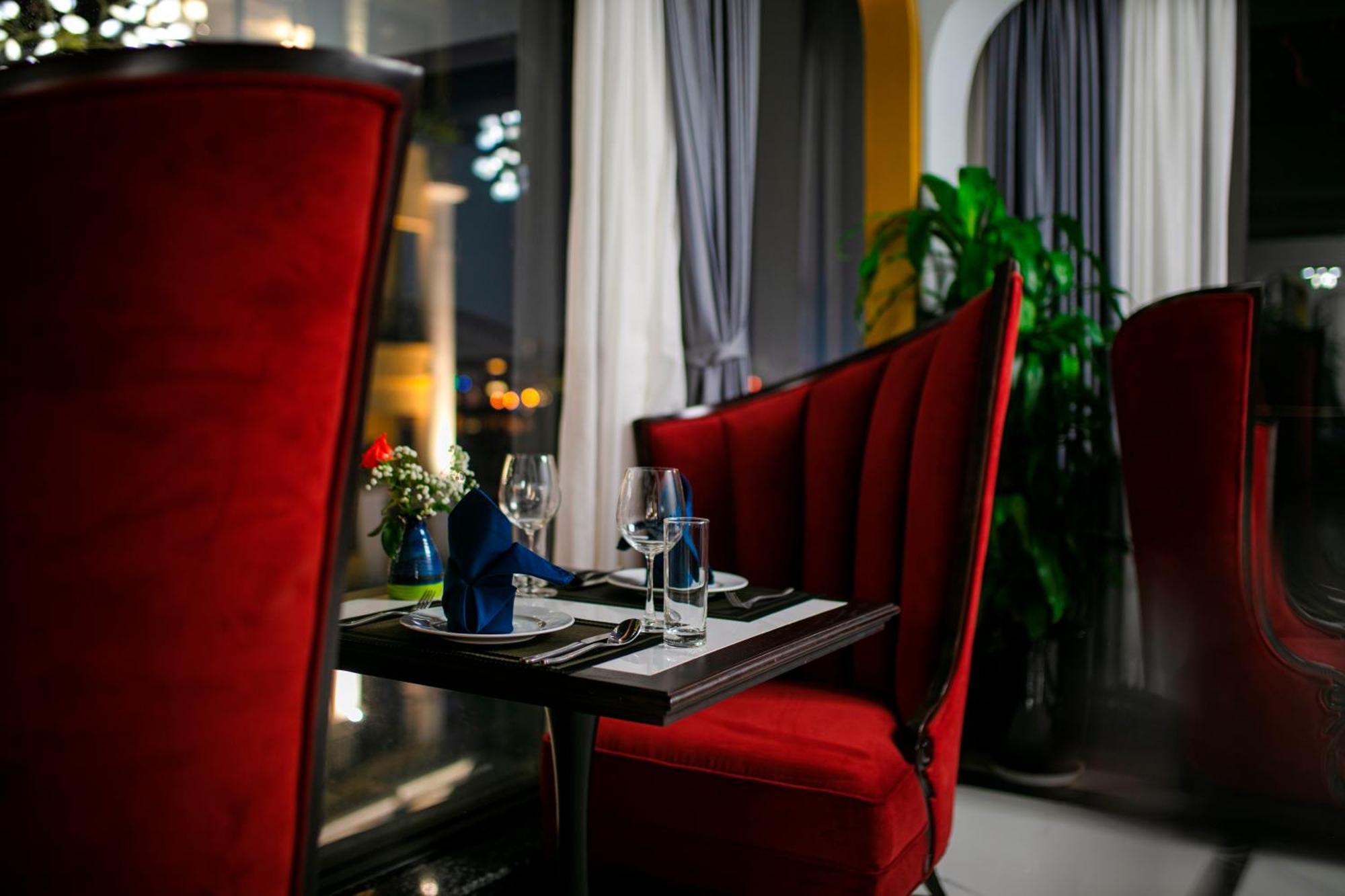 De Lakeside 5* Hanoi