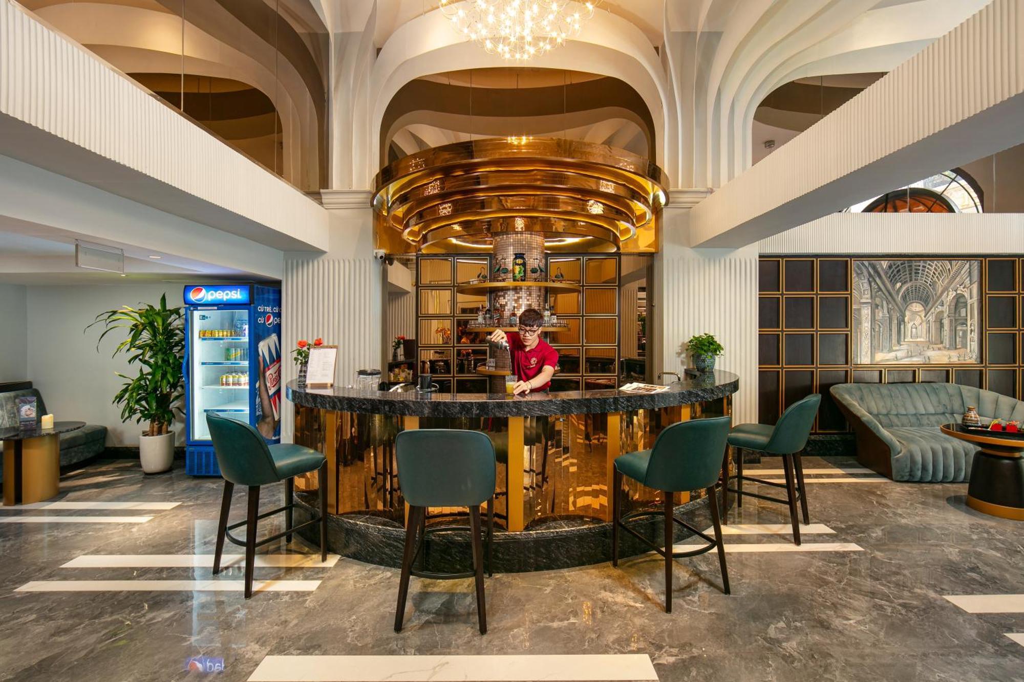 De Lakeside Hotel Hanoi