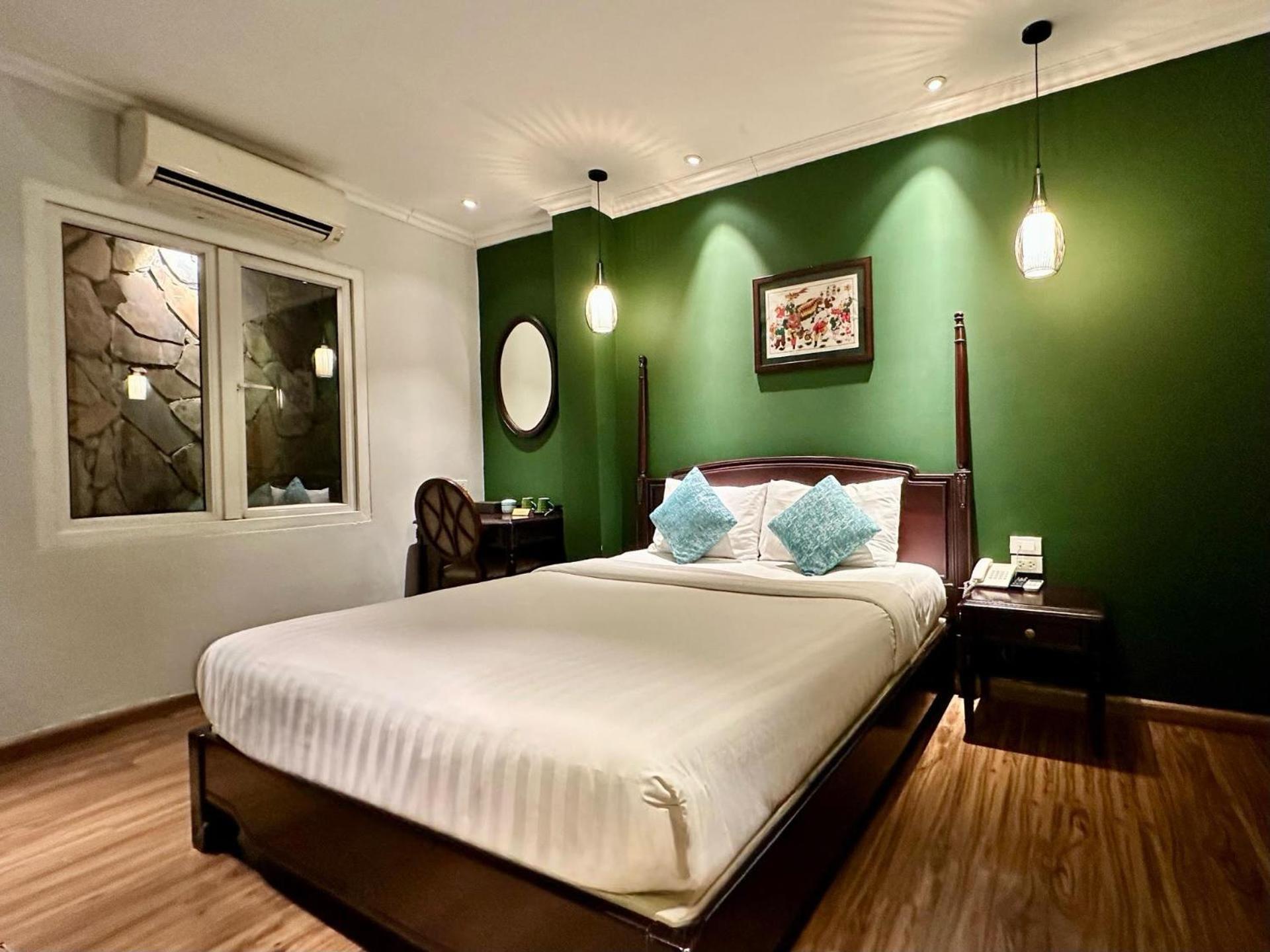 Graceful And Travel Hotel 3*
