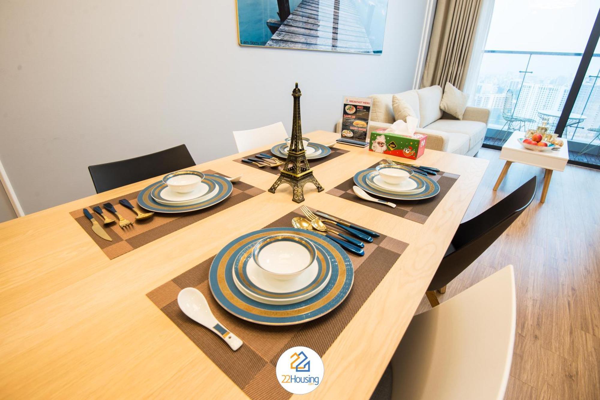 Royal Serviced Vinhomes Metropolis * Hanoi