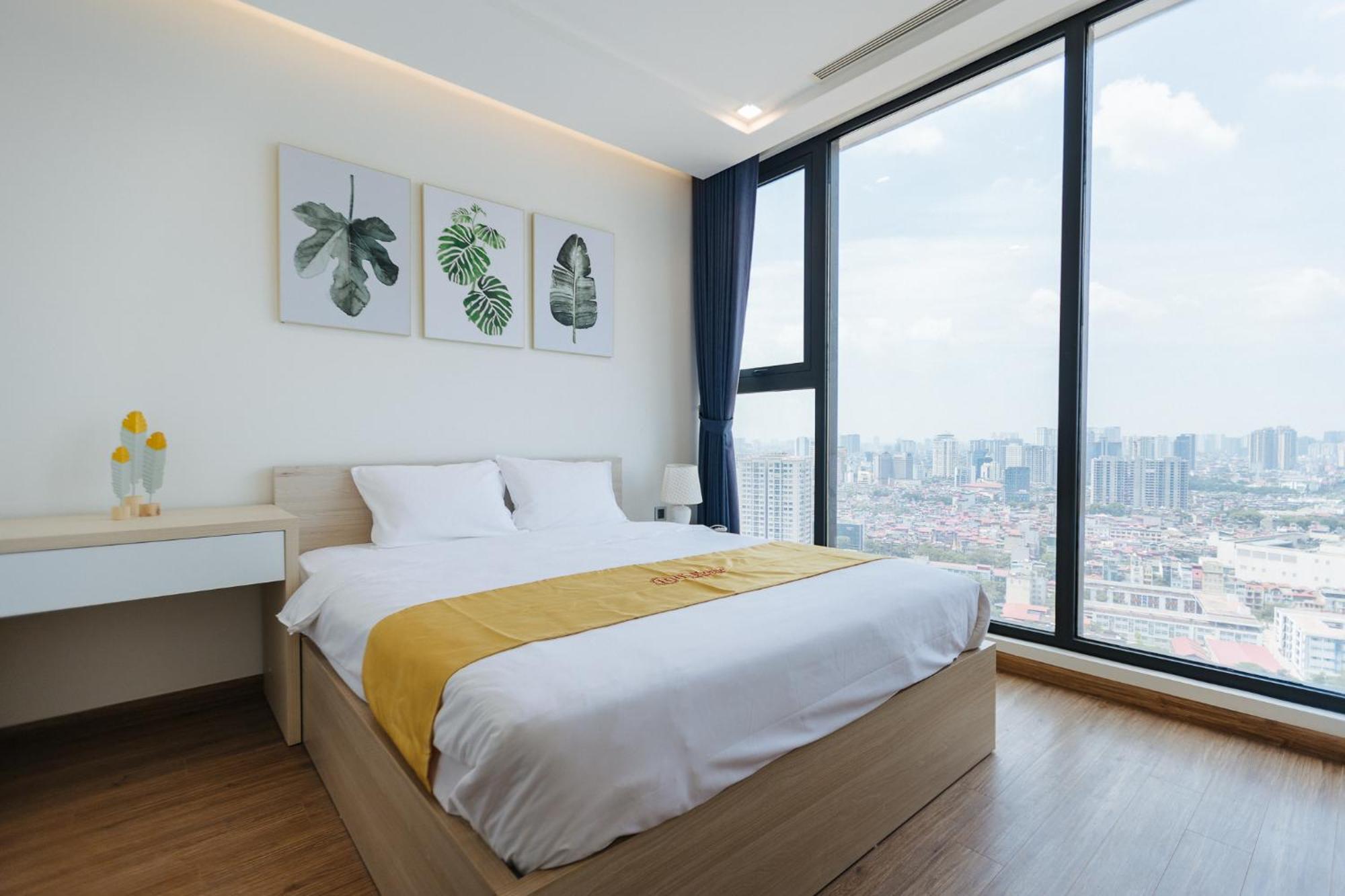 Aparthotel Royal Serviced Vinhomes Metropolis *