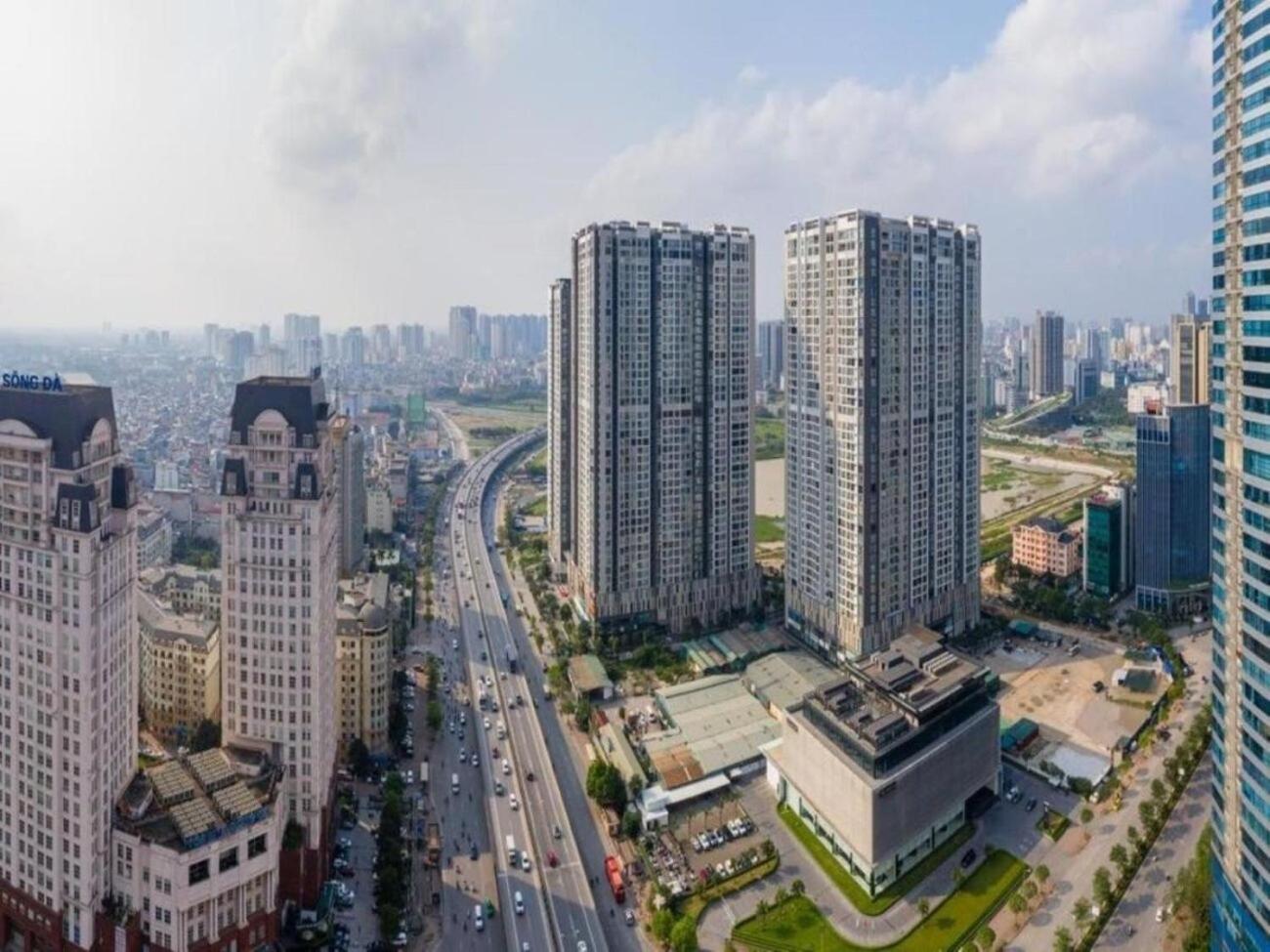 Apartment Vincom Plaza Vinhomes Sky Pham Hung My Dinh *