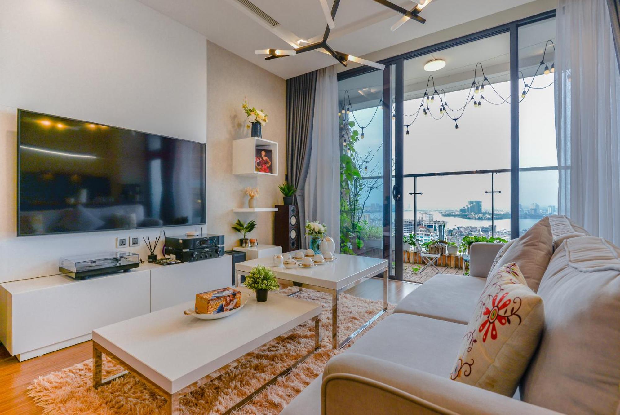 22housing Vinhomes Metropolis & *
