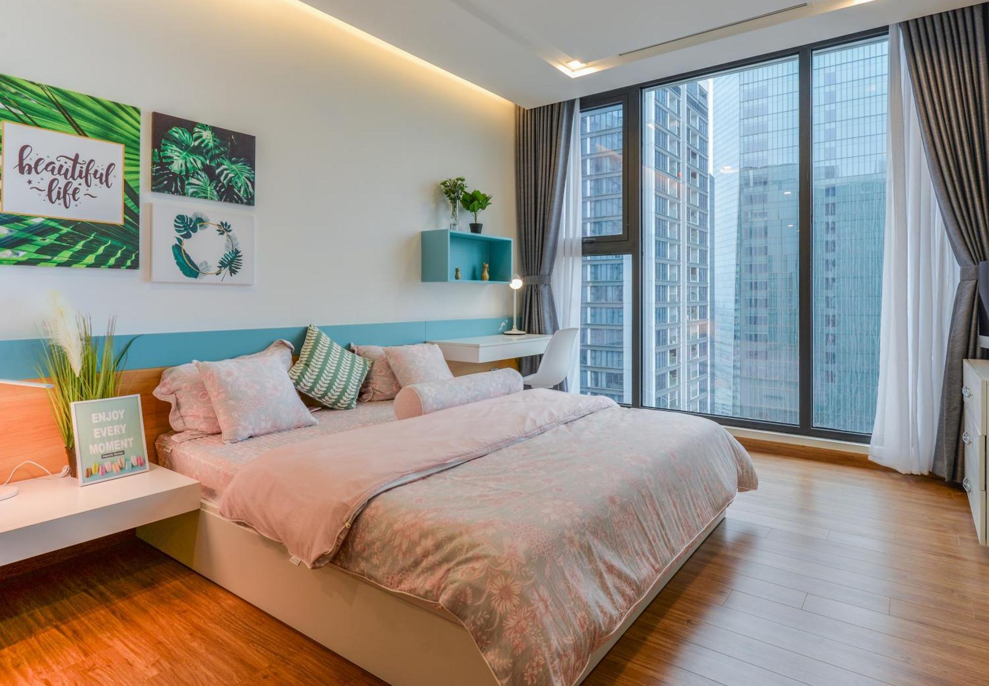 22housing Vinhomes Metropolis & *