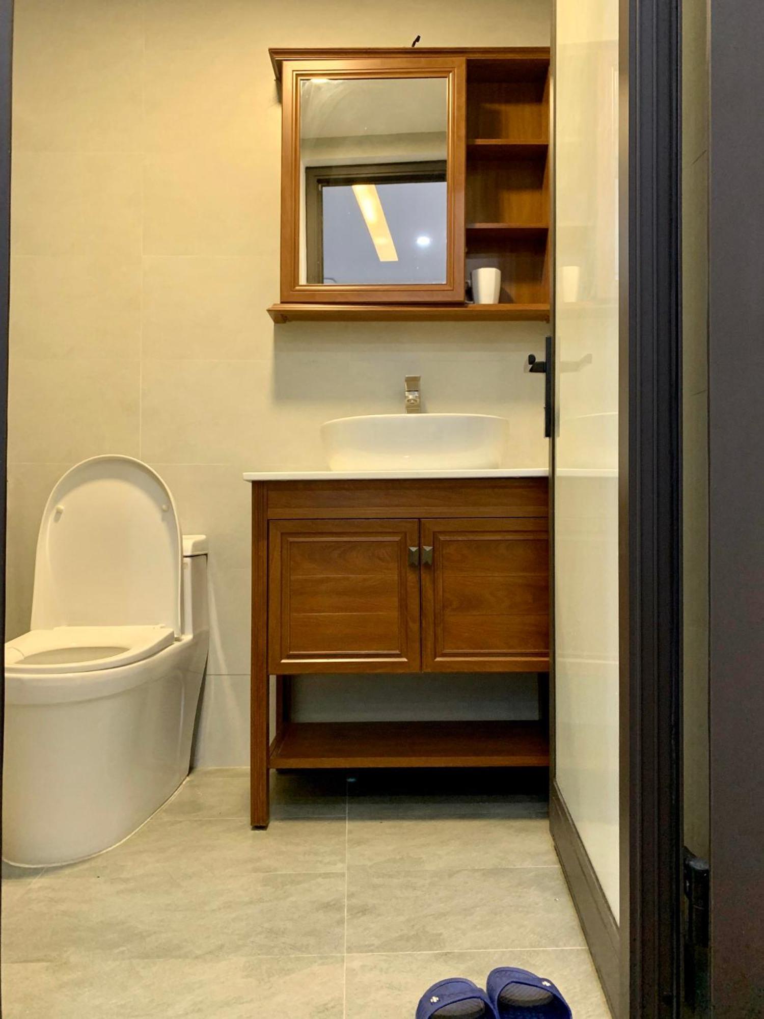 Apartment Happinest Center West - Xuan Dieu Street Hanoi