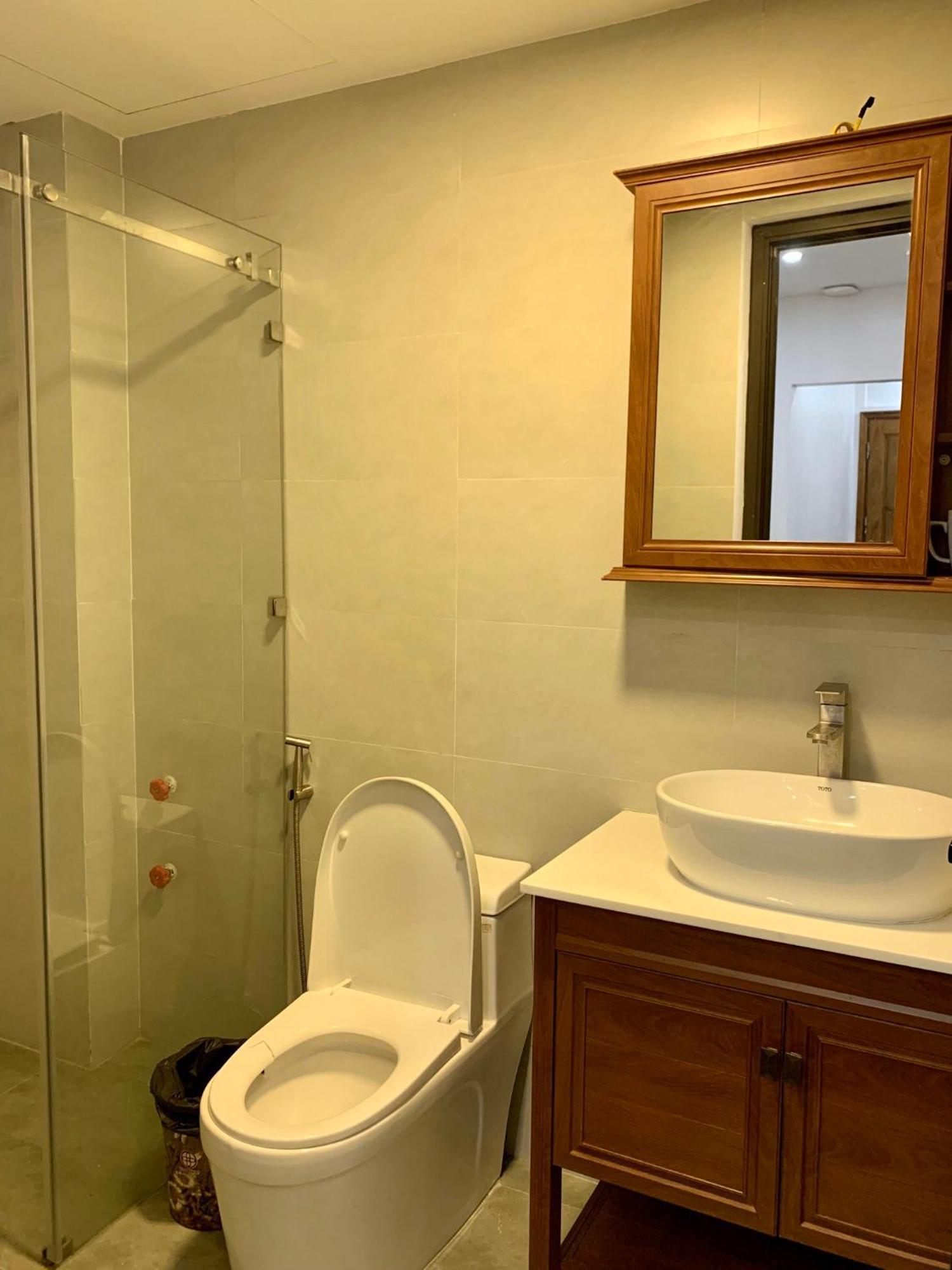 Apartment Happinest Center West - Xuan Dieu Street Hanoi