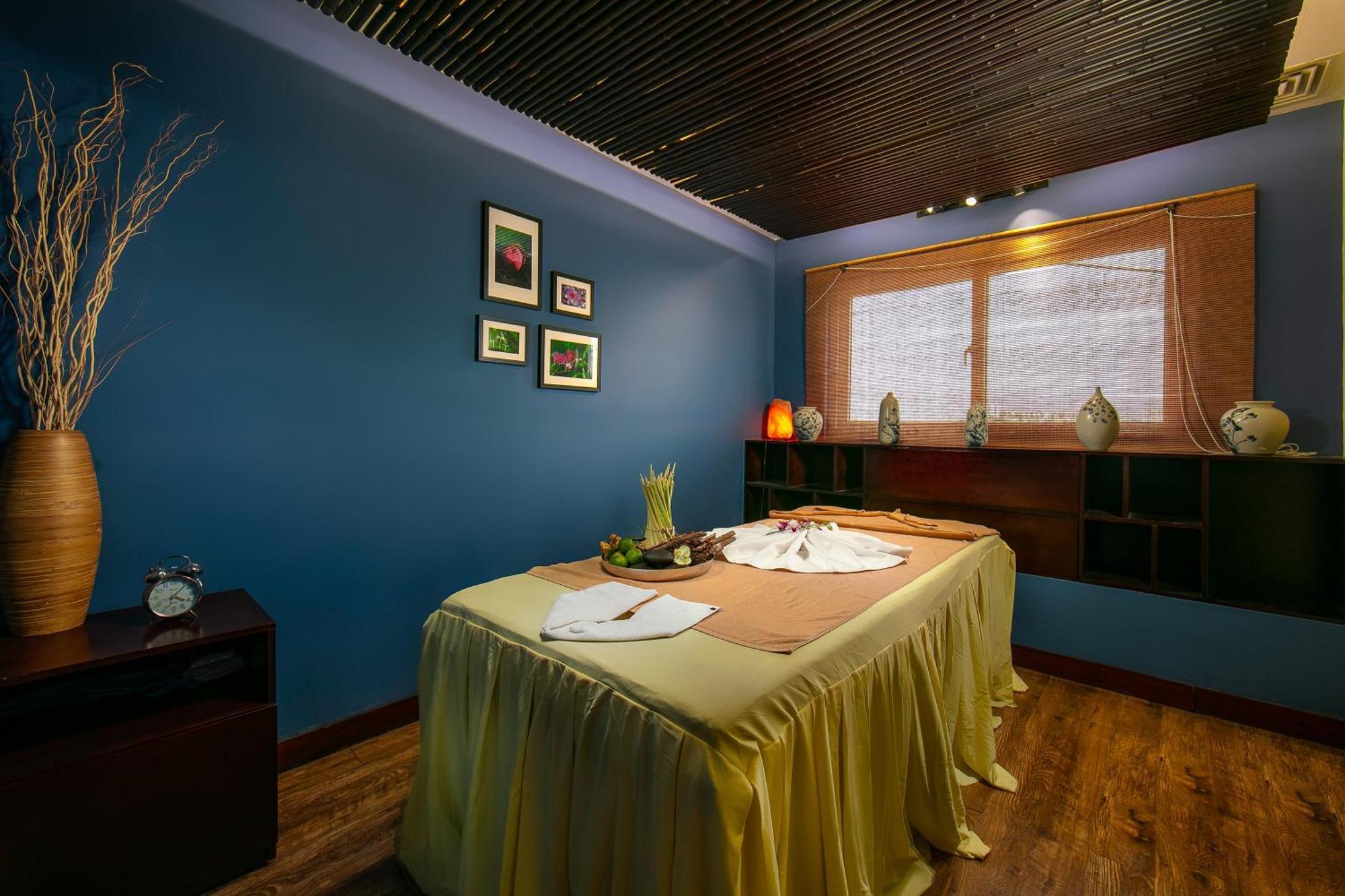 Hotel Oriental & 4*