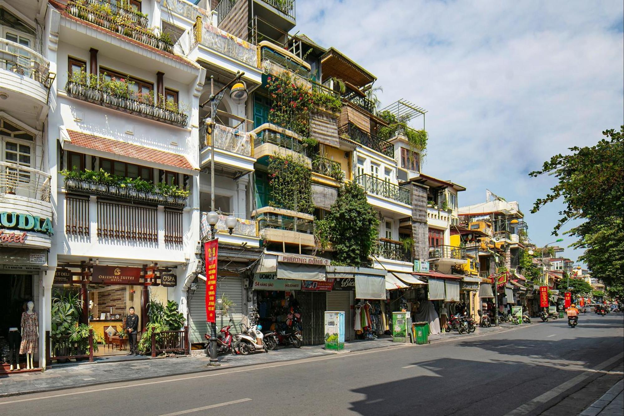 Hotel Oriental & Hanoi