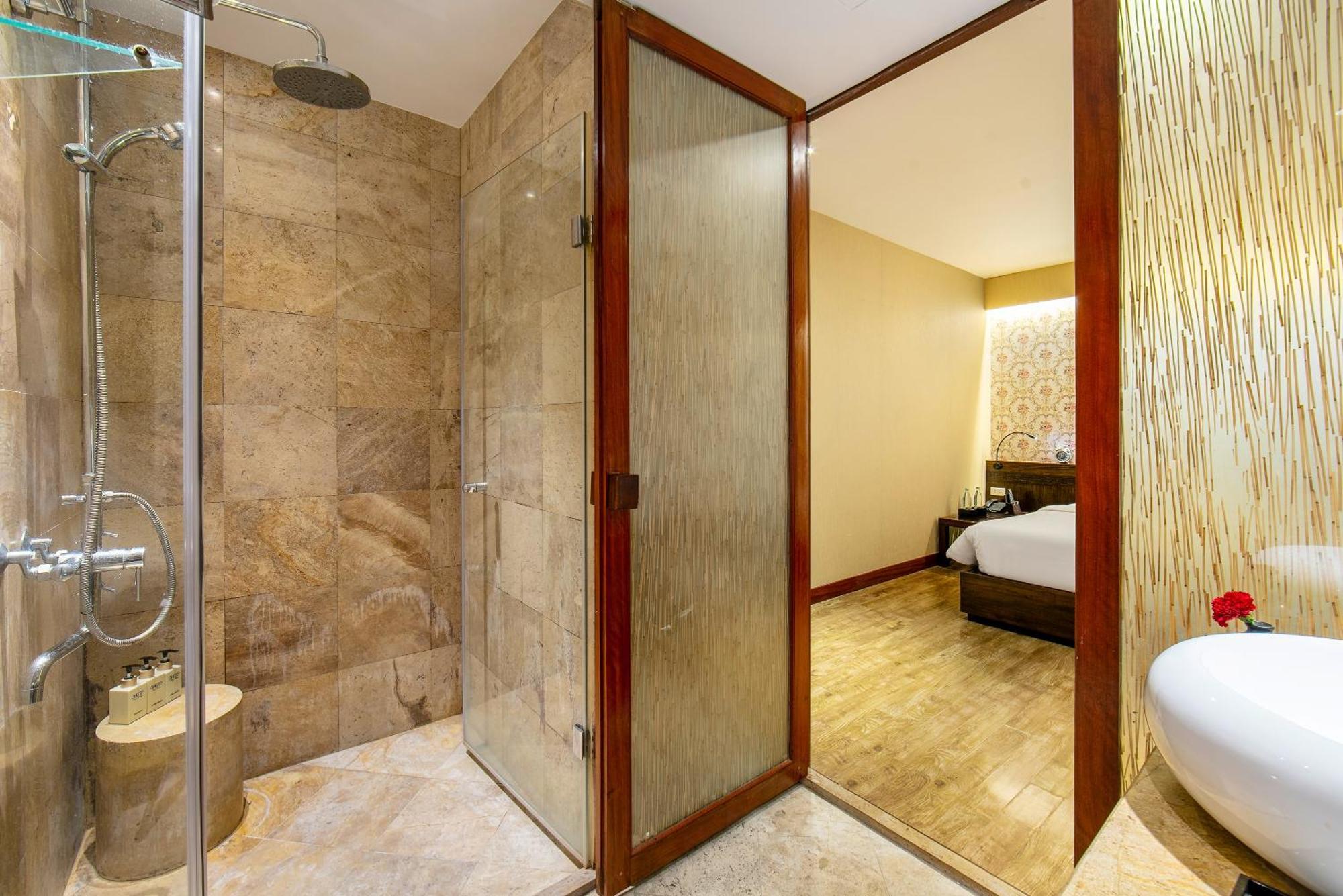 Hotel Oriental & 4*