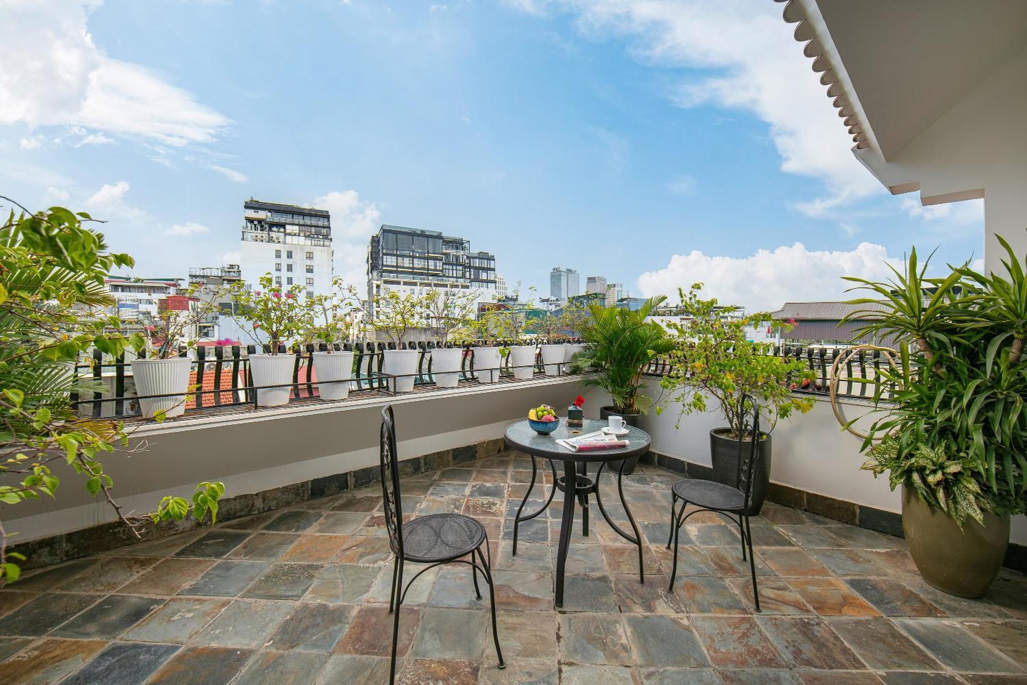 Hotel Oriental & Hanoi
