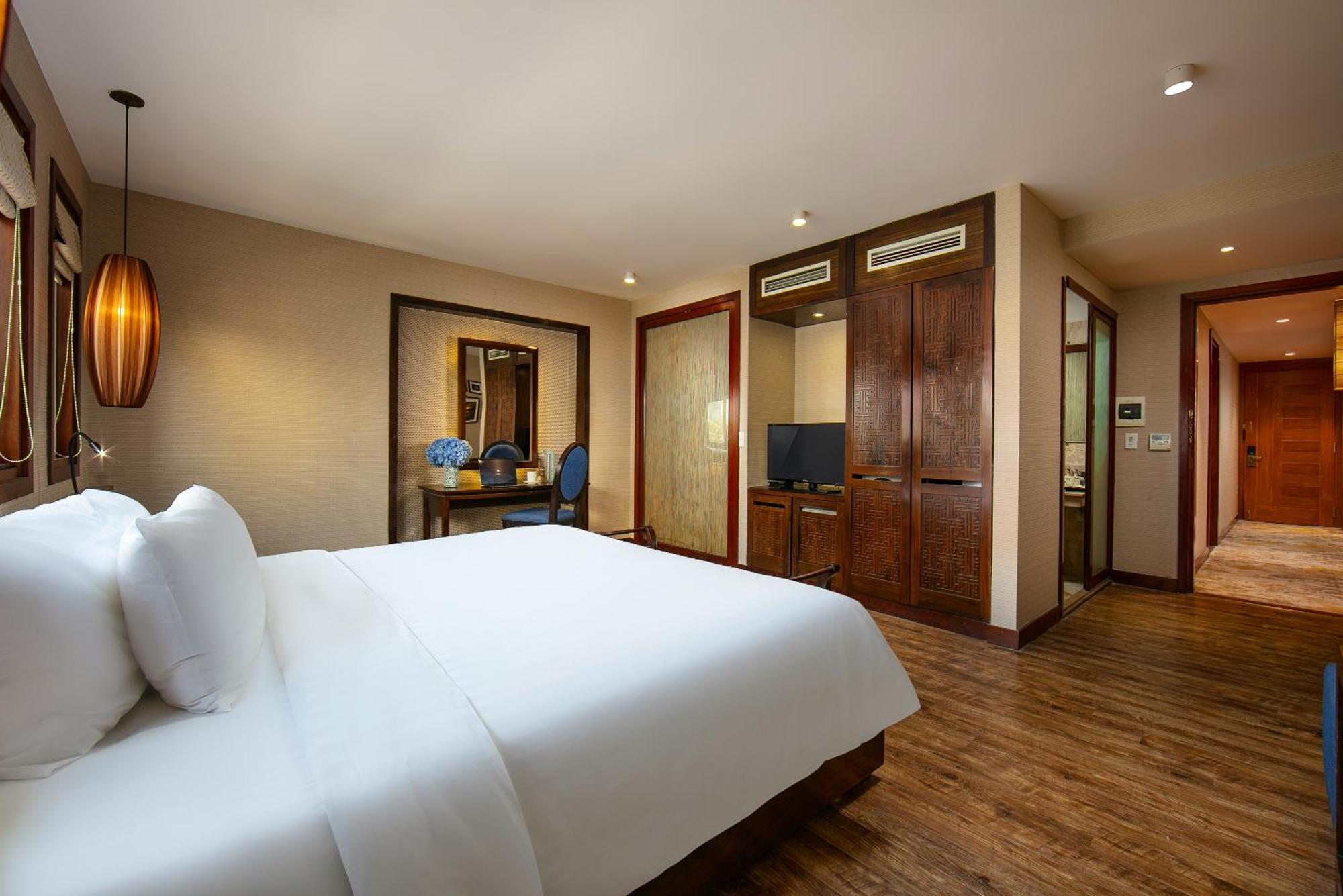 Oriental & Hotel Hanoi