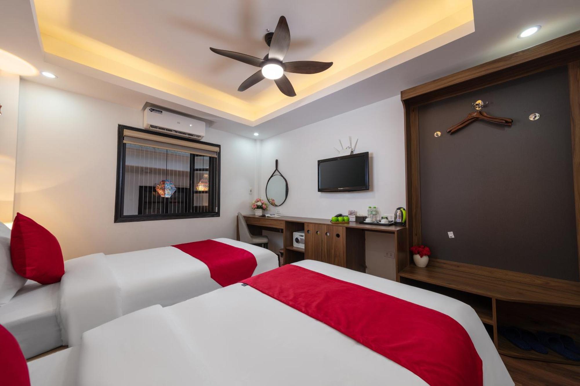Liliane And Travel Hotel