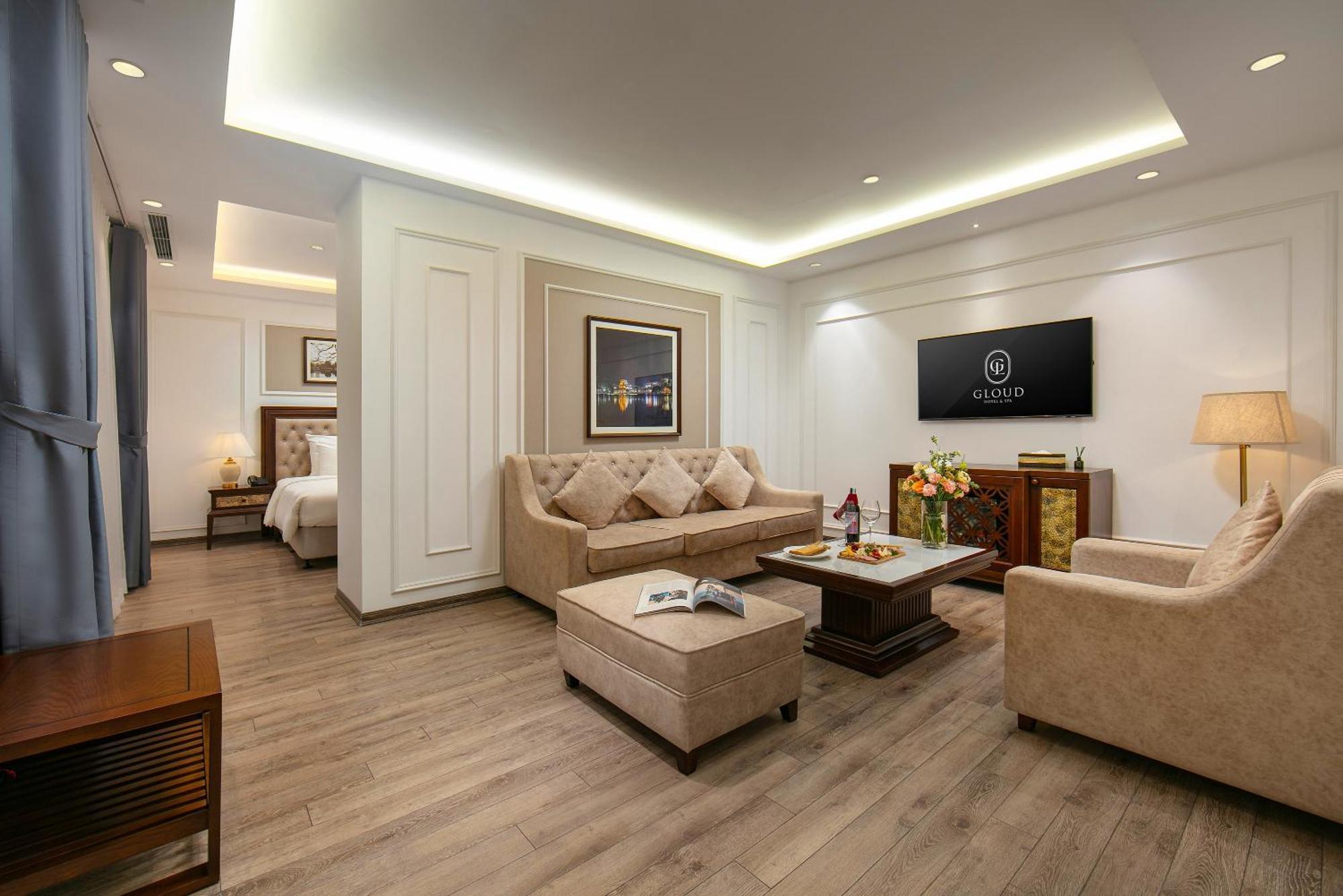 Hotel Gloud 4*