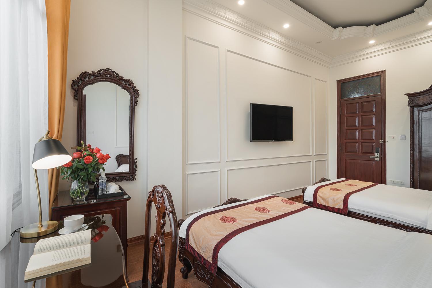 Hotel Little Town Hanoi