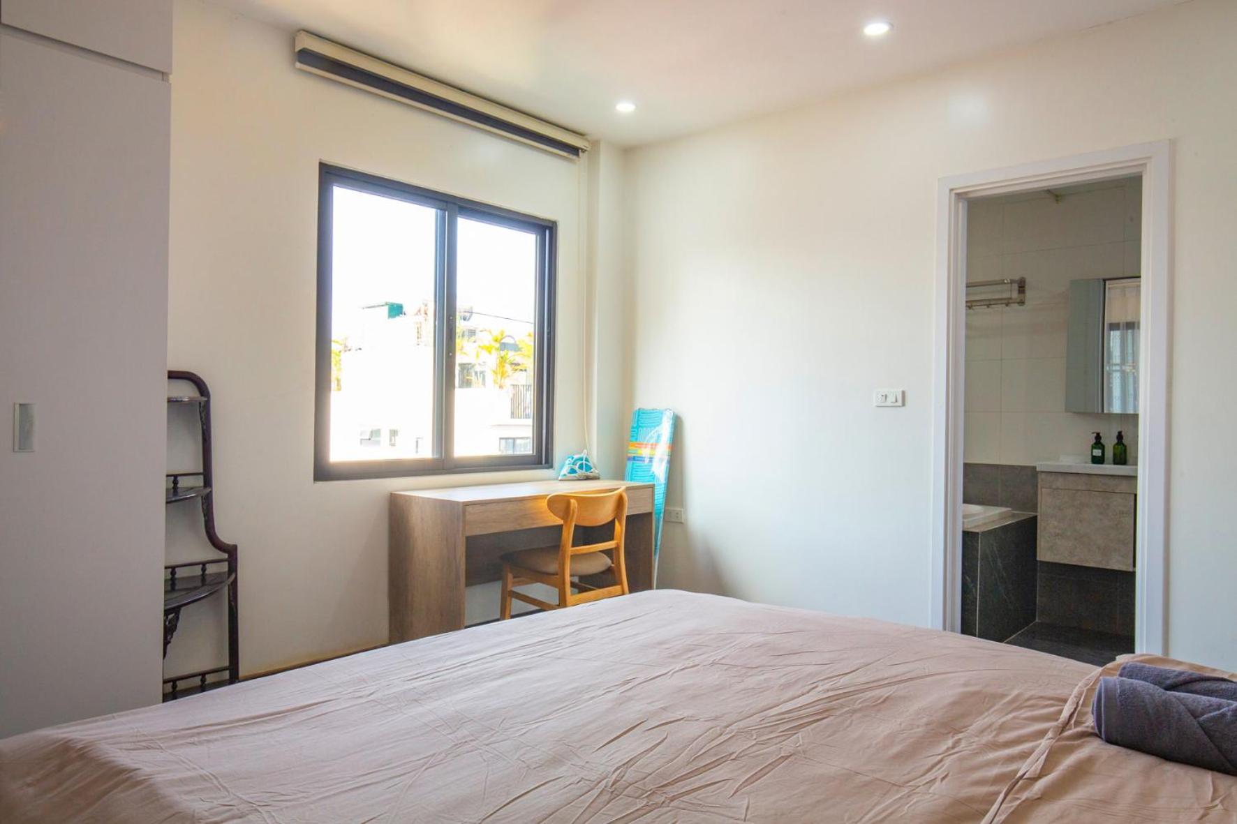 The Valley - Westlake Apartment *