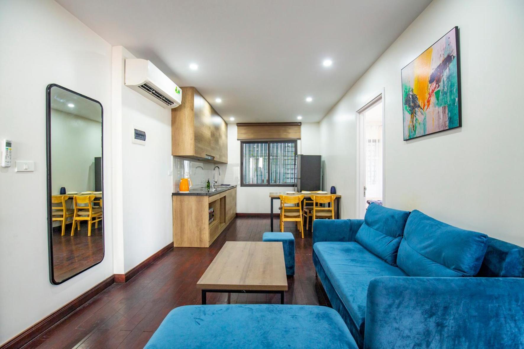 The Valley - Westlake Apartment *