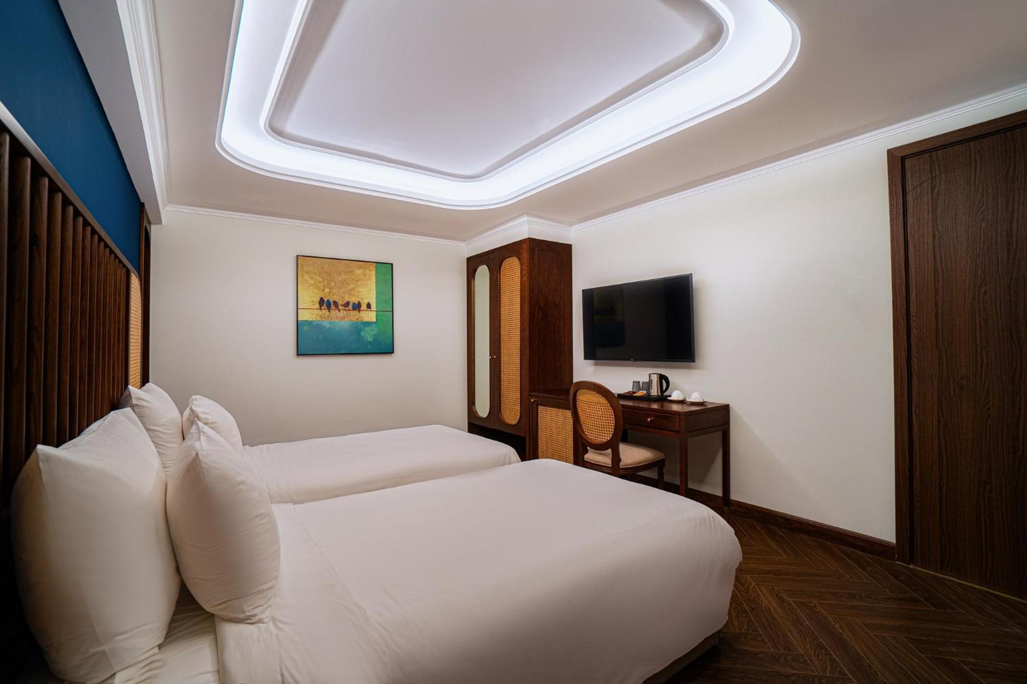 Khách sạn La Siesta Classic Hang Thung