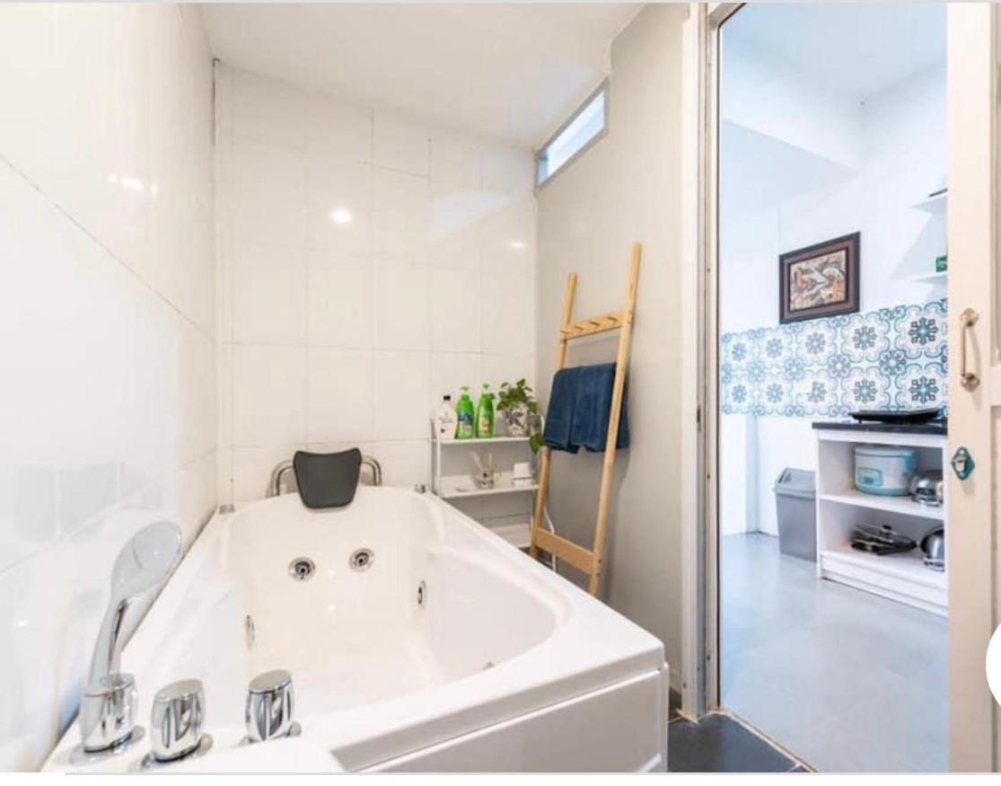 Duplex Warm Hanoi, 2 Bedrooms, Old Quarter, 3mins To Hoan Kiem * Hanoi