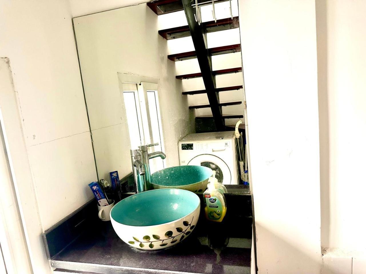 Duplex Warm Hanoi, 2 Bedrooms, Old Quarter, 3mins To Hoan Kiem Apartment