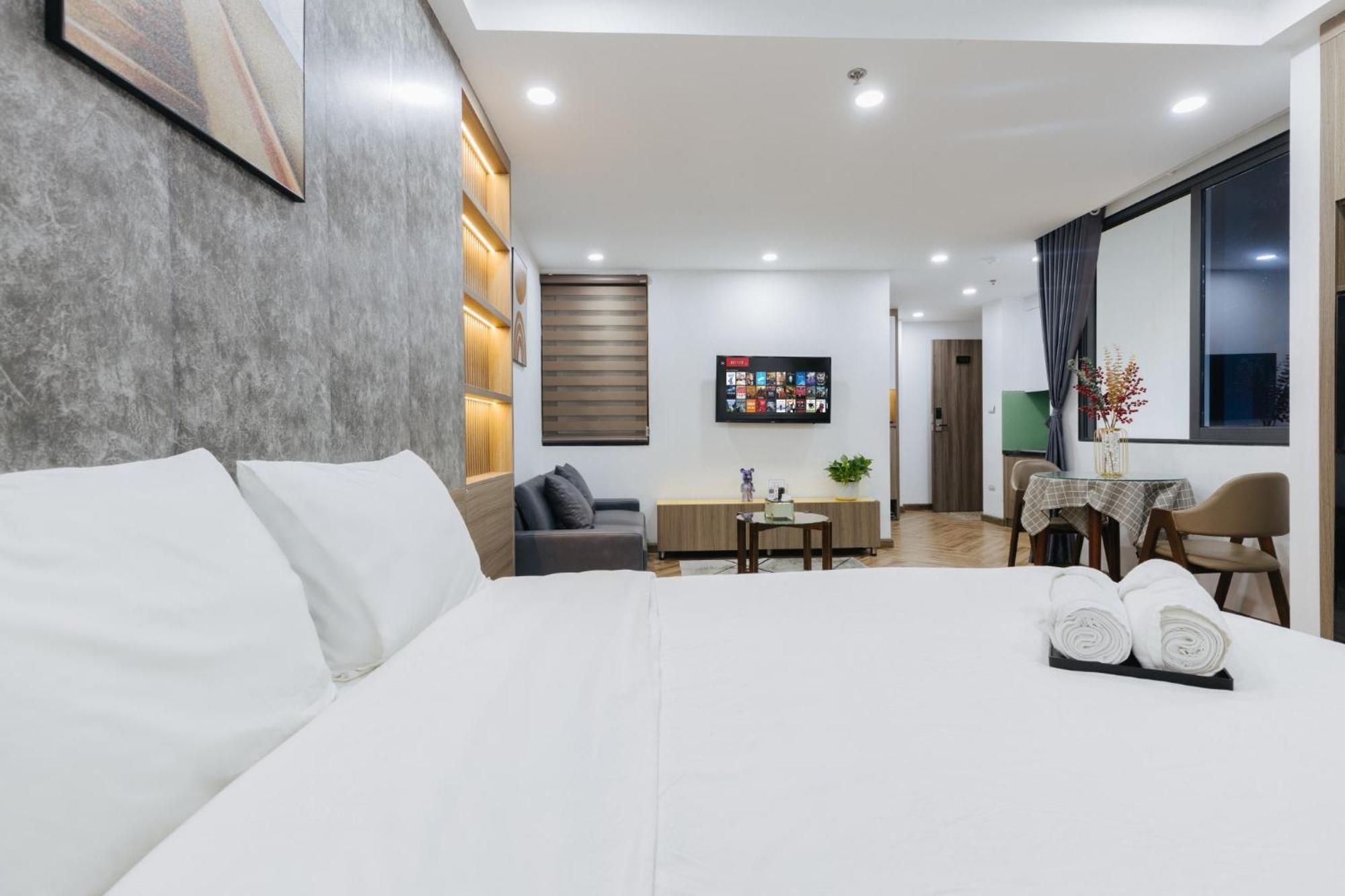 Hotel Westlake Emerald