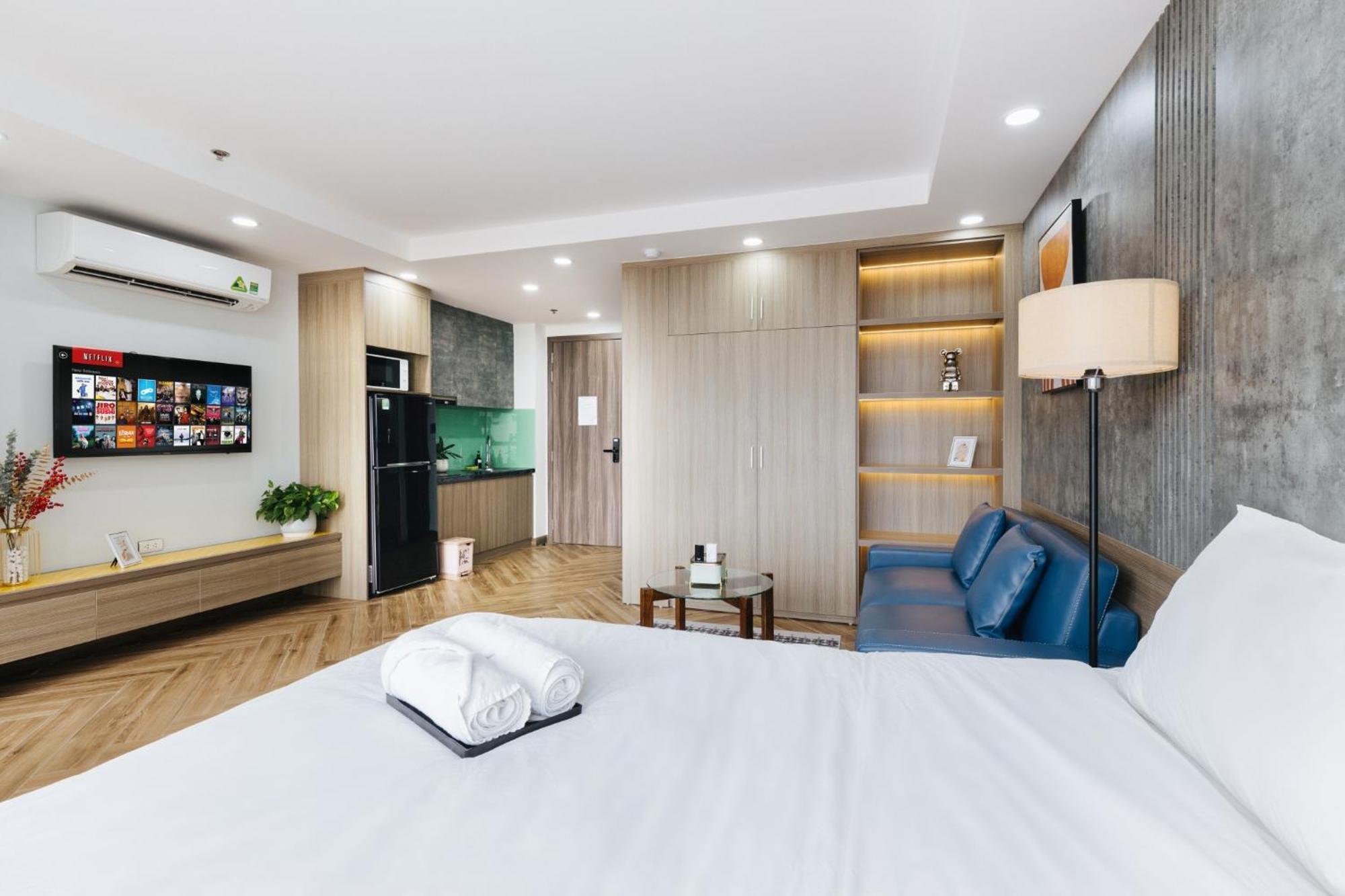 Westlake Emerald Hotel 3*