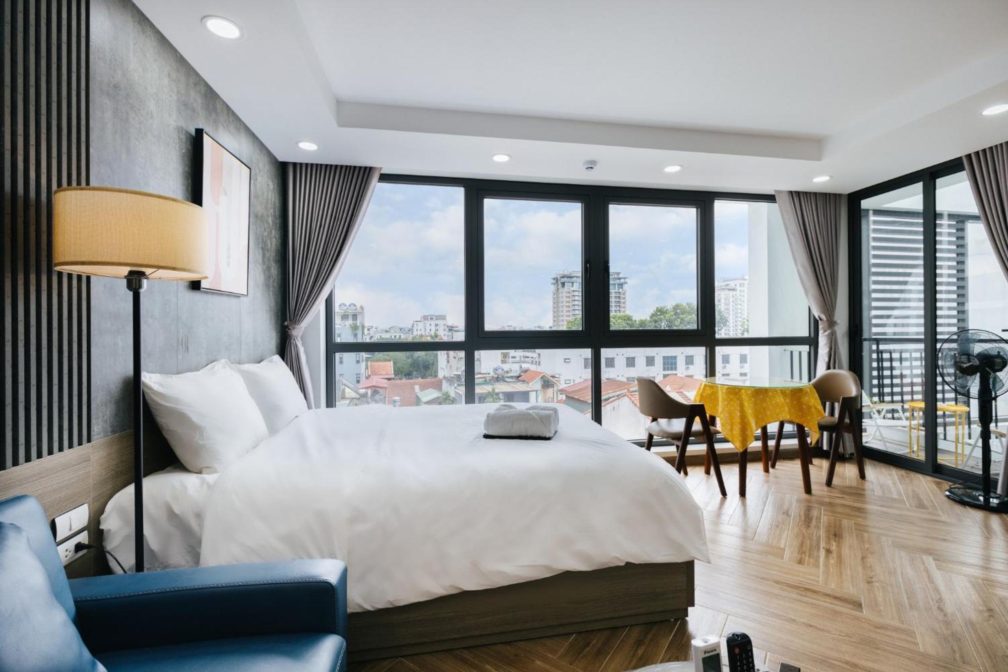 Hotel Westlake Emerald