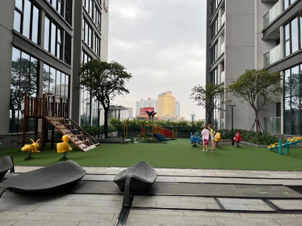 Pangsapuri Investland- Vinhomes Metropolis One, Two, Three, Four Bedrooms