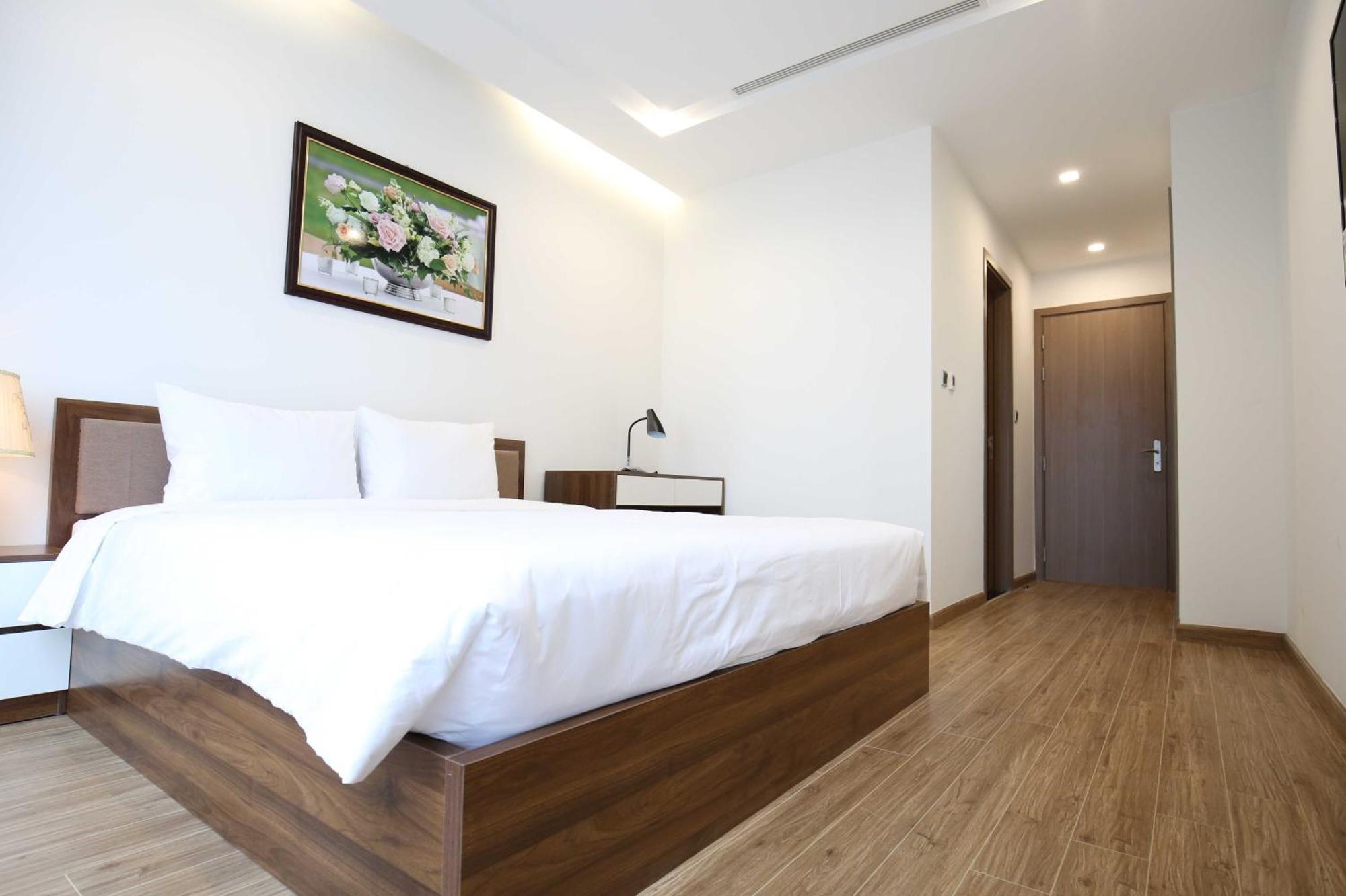 Investland- Vinhomes Metropolis One, Two, Three, Four Bedrooms Pangsapuri Hanoi
