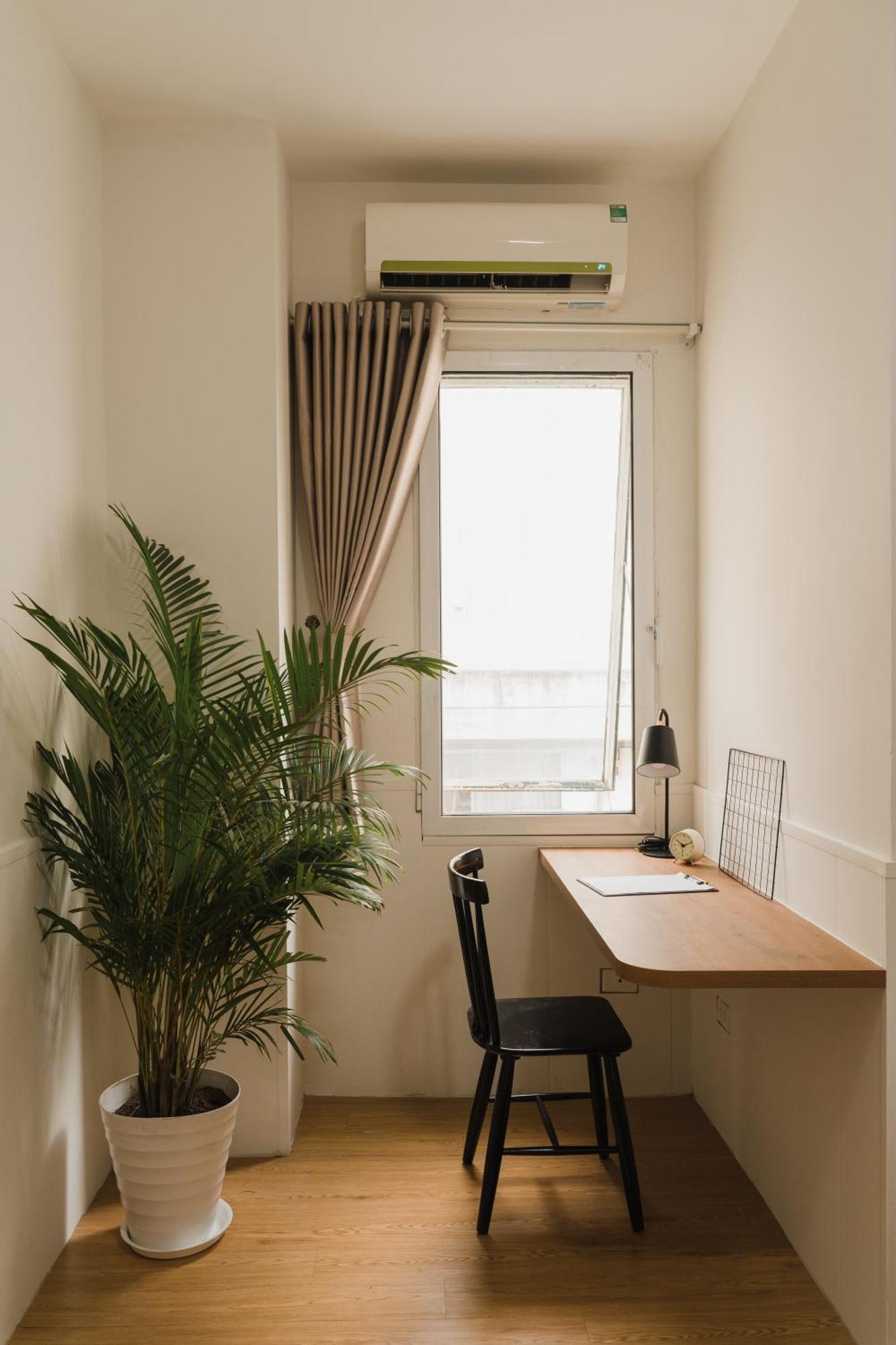 Apartment Spacious 2br W/ 2 Bathrooms & Elevator @ Downtown Hanoi