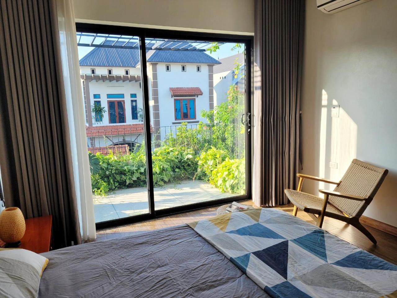 Homestay Noi Bai Flight Path Hanoi